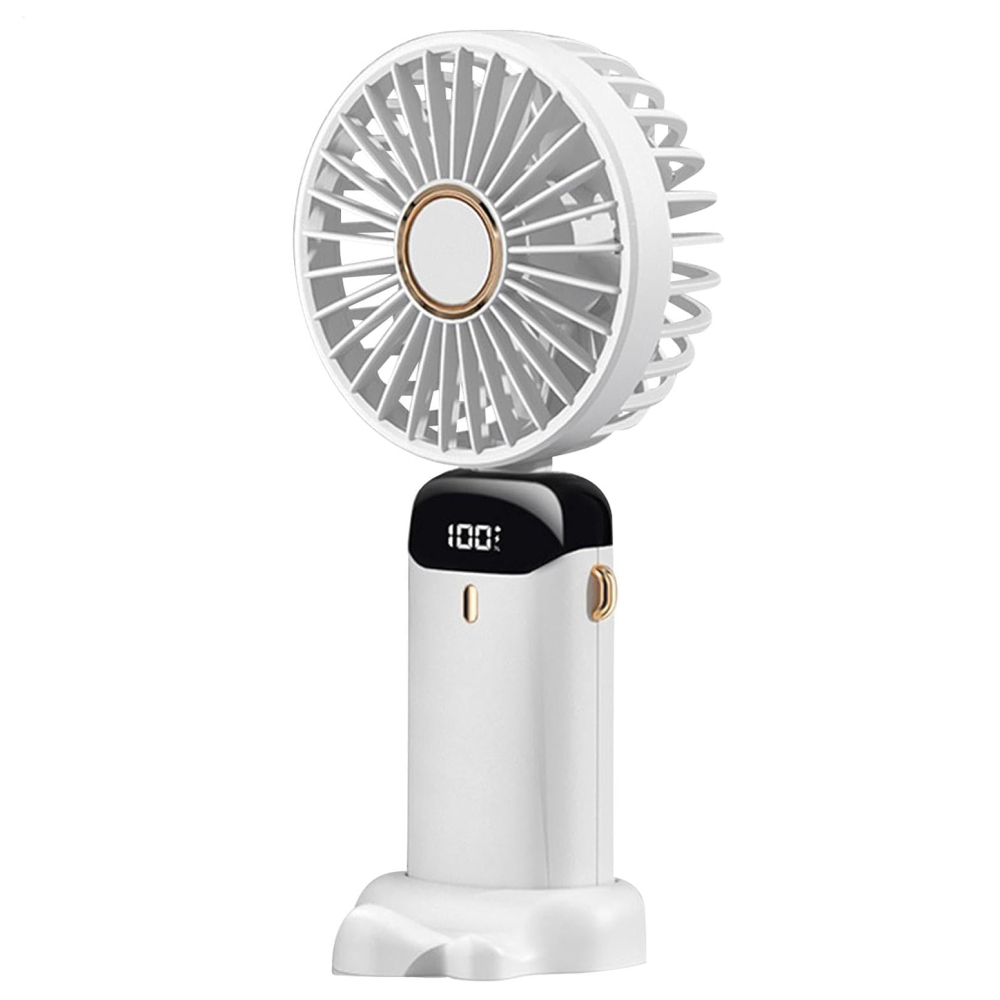 Ein weißer tragbarer Ventilator mit digitaler Anzeige steht auf einem Sockel.