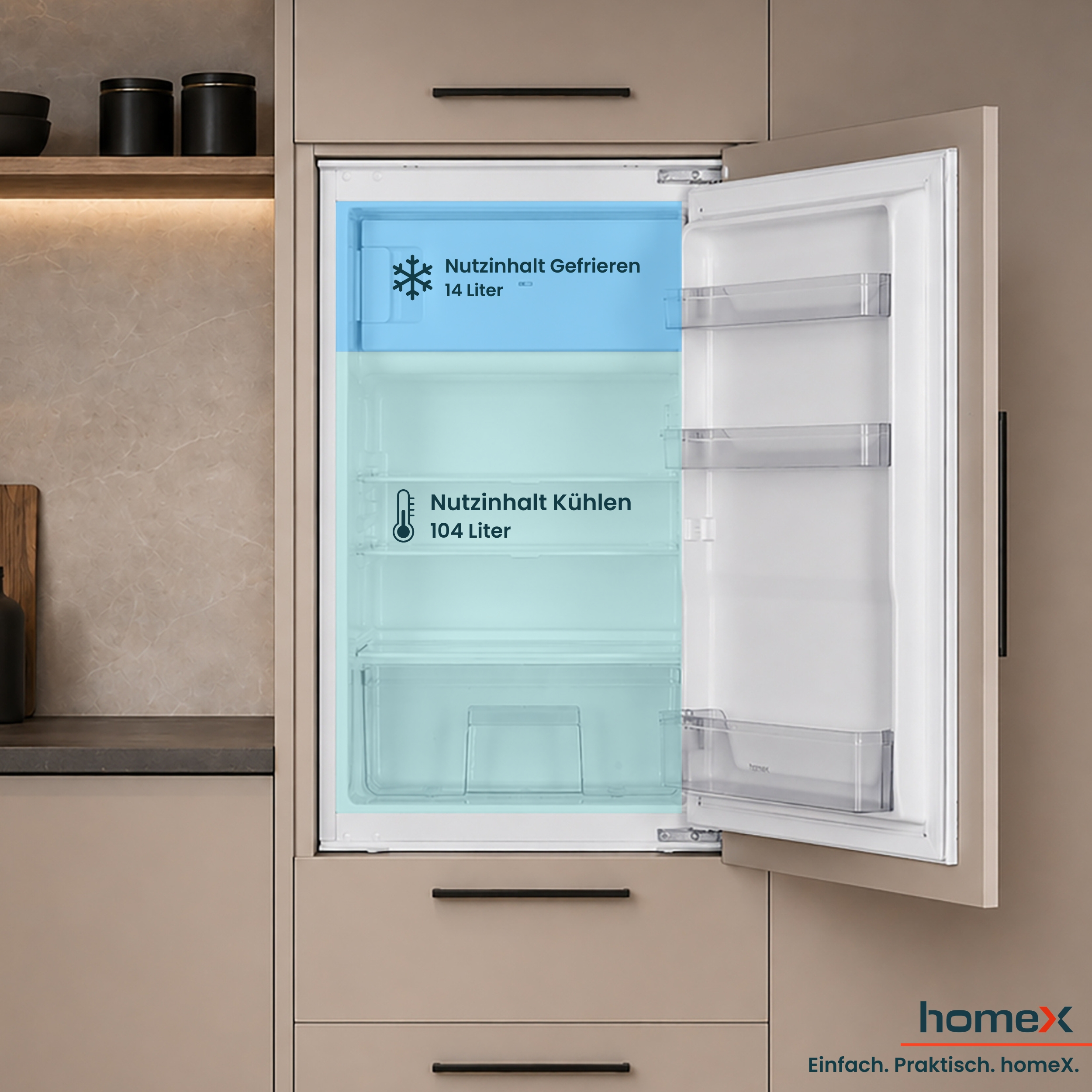 Offener Kühlschrank mit 14L Gefrierfach und 104L Kühlfach. Beige Küche.