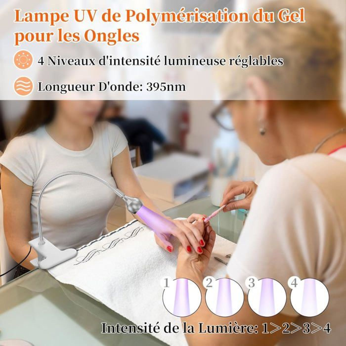 Eine Nageltrocknerlampe mit 4 Intensitätsstufen richtet UV-Licht auf einen Finger.