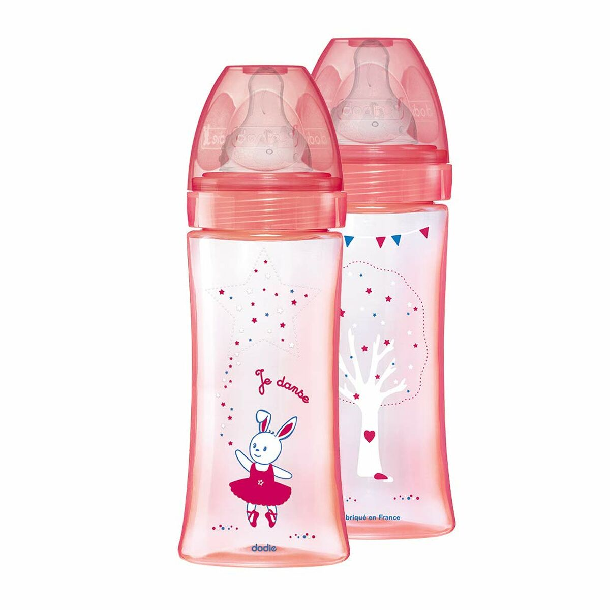 Zwei rosa Babyflaschen mit rosa Kappen. Eine hat einen tanzenden Hasen, die andere einen Baum.