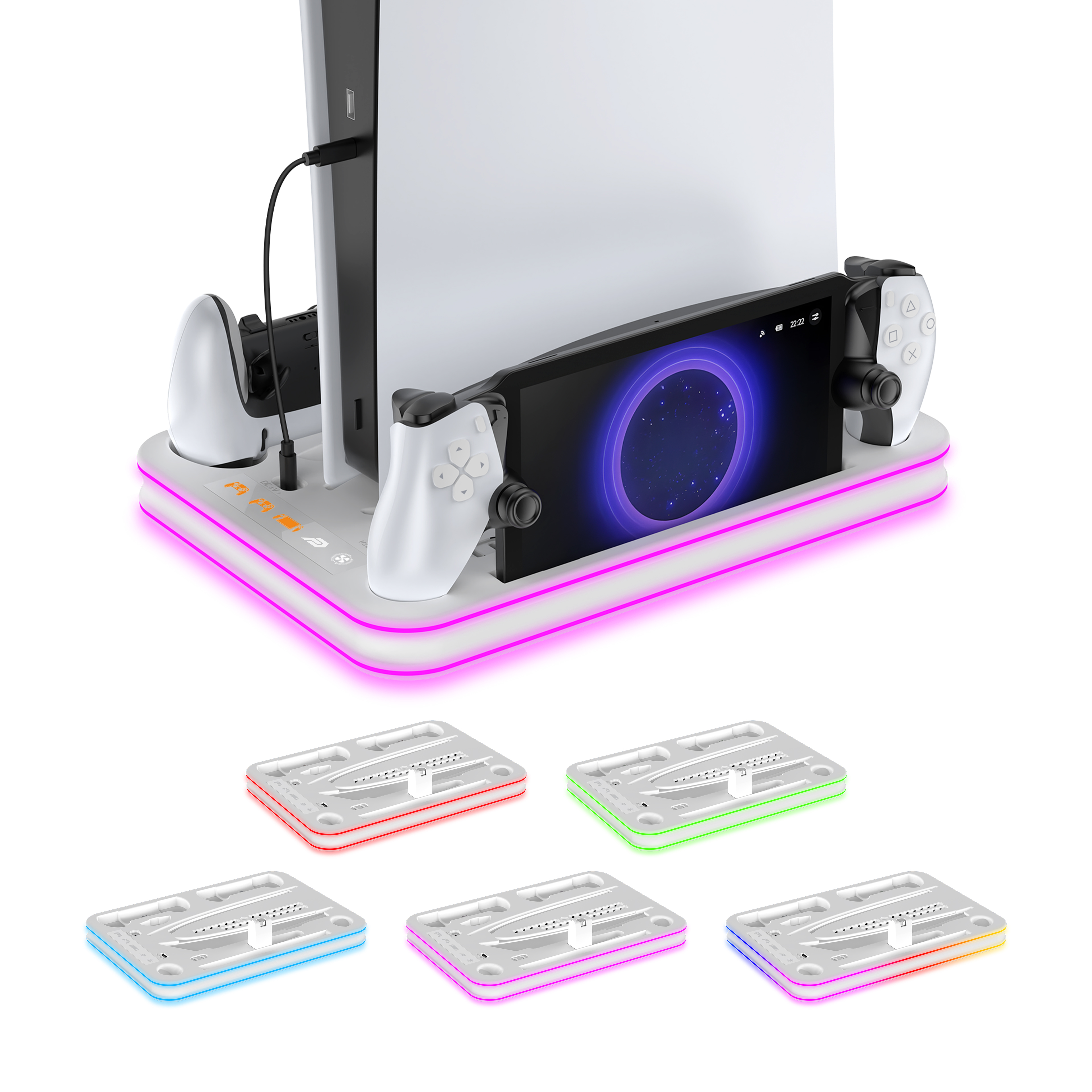 Een witte oplaadstandaard voor gameconsoles met controllers en scherm, verlicht in roze.
