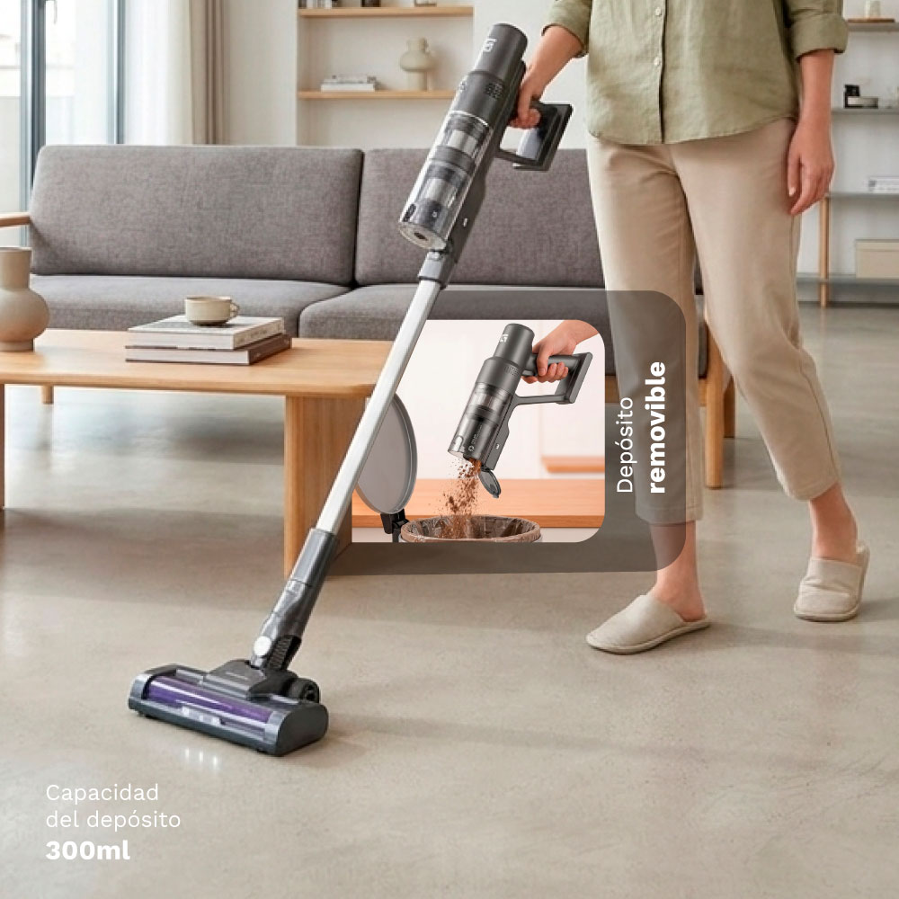 Una aspiradora moderna se usa para vaciar un cubo de basura. Capacidad 300ml.