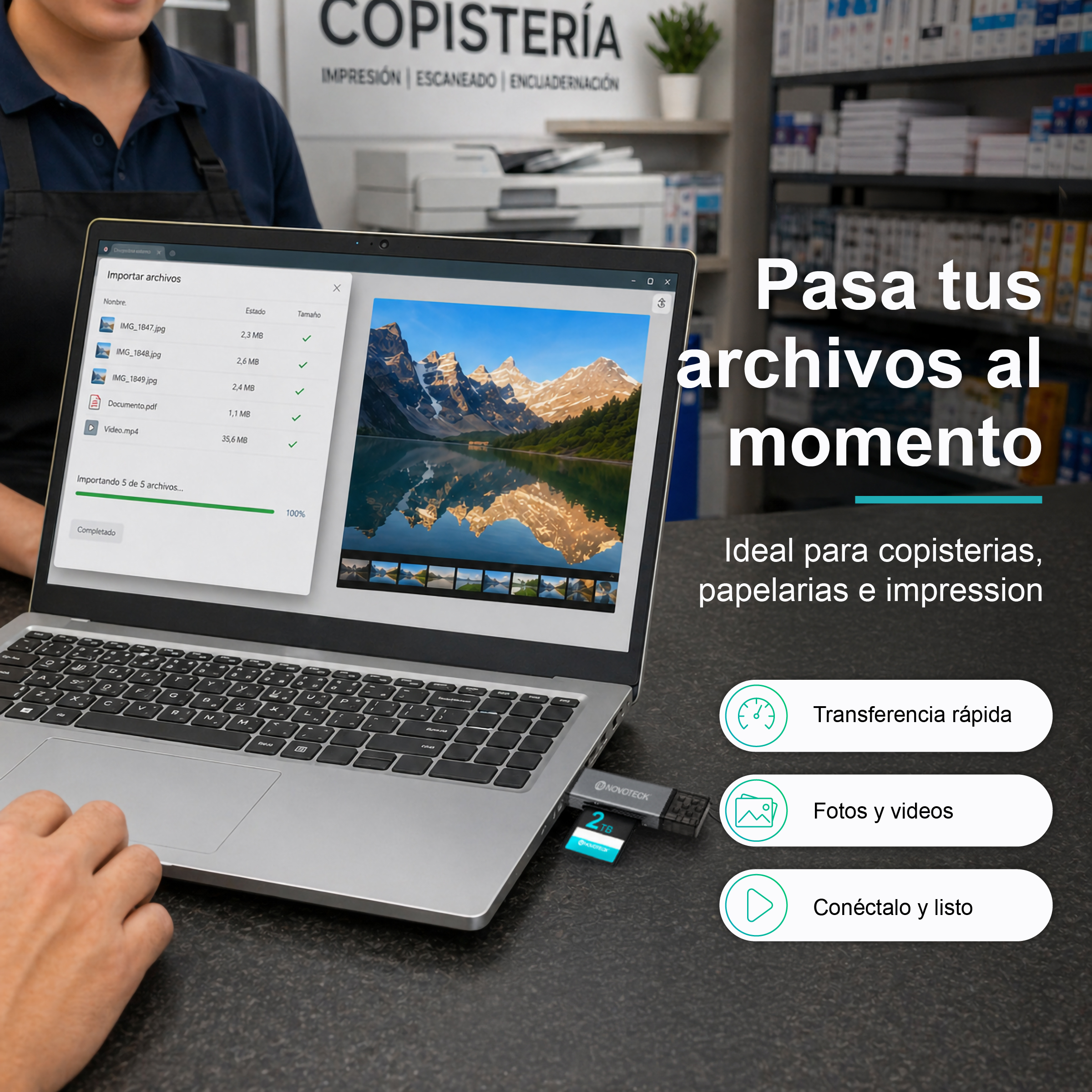 Laptop mostra avanzamento caricamento file, unità USB da 2 TB.