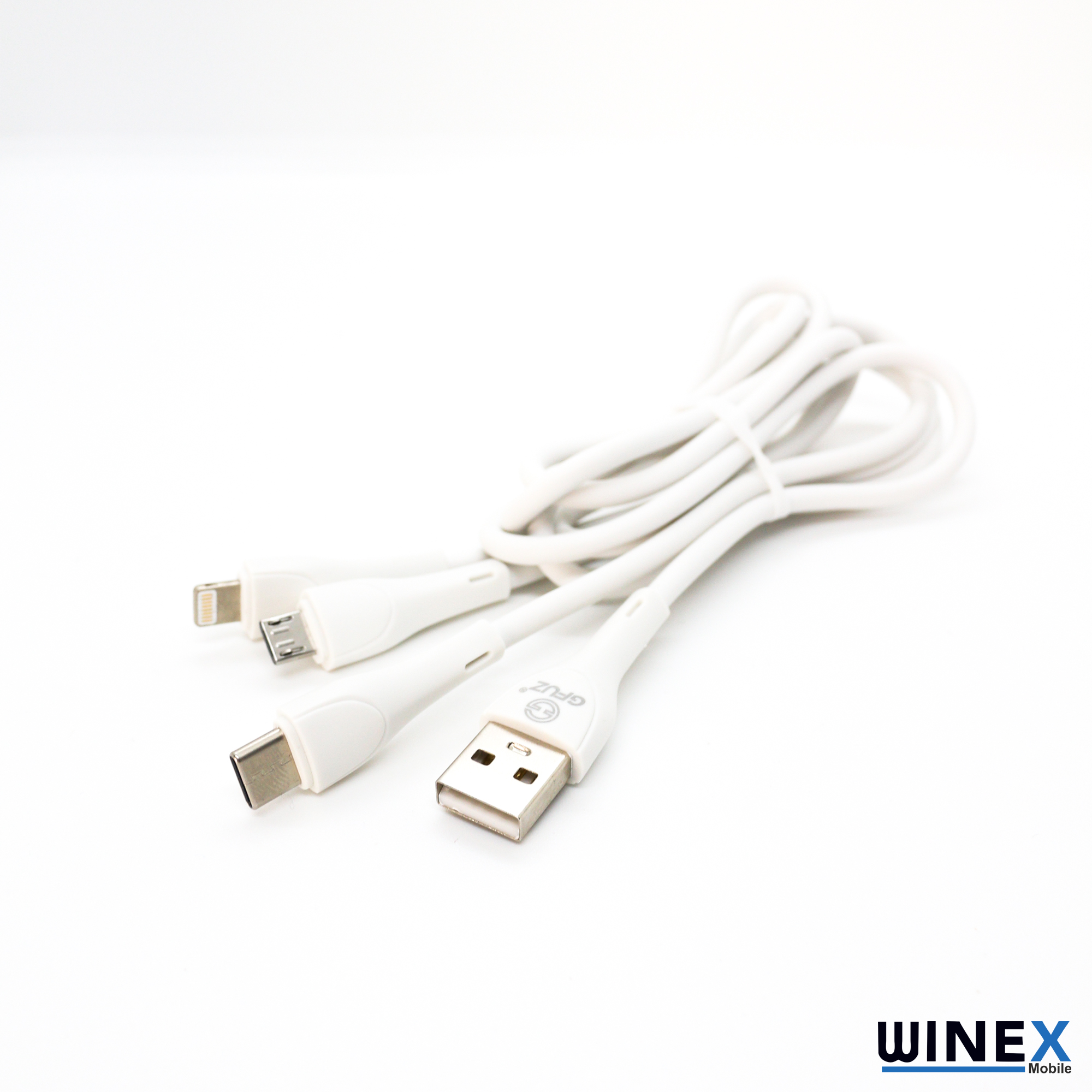 USB, USB-C ve Lightning konektörlü beyaz 3'ü 1 arada şarj kablosu.
