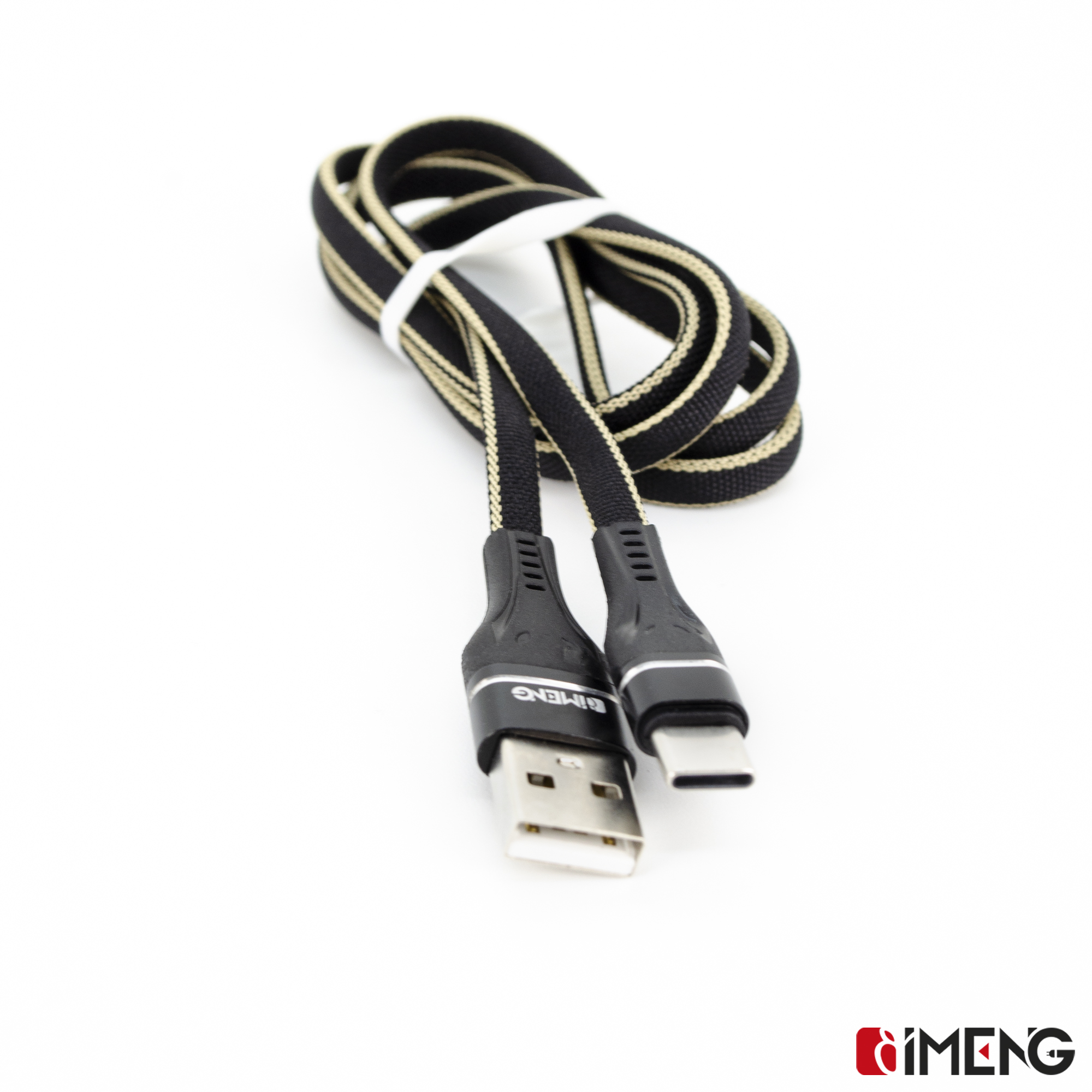 Siyah ve ten rengi çizgili örgülü USB-C - USB-A kablosu.