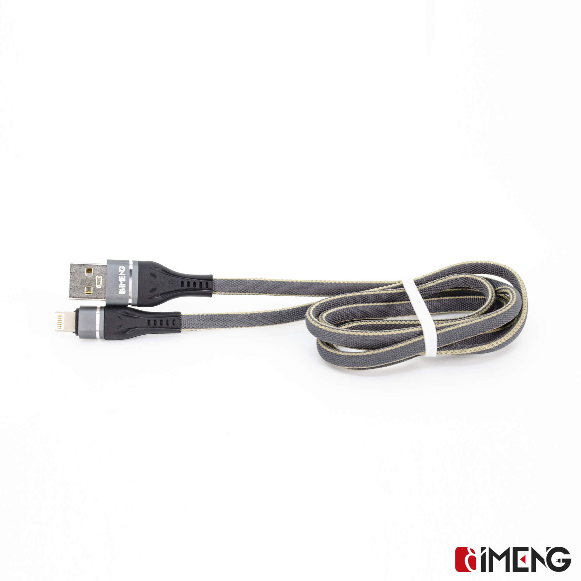Gri şarj kablosu, Lightning ve USB konektörlü, beyaz arka plan üzerinde.