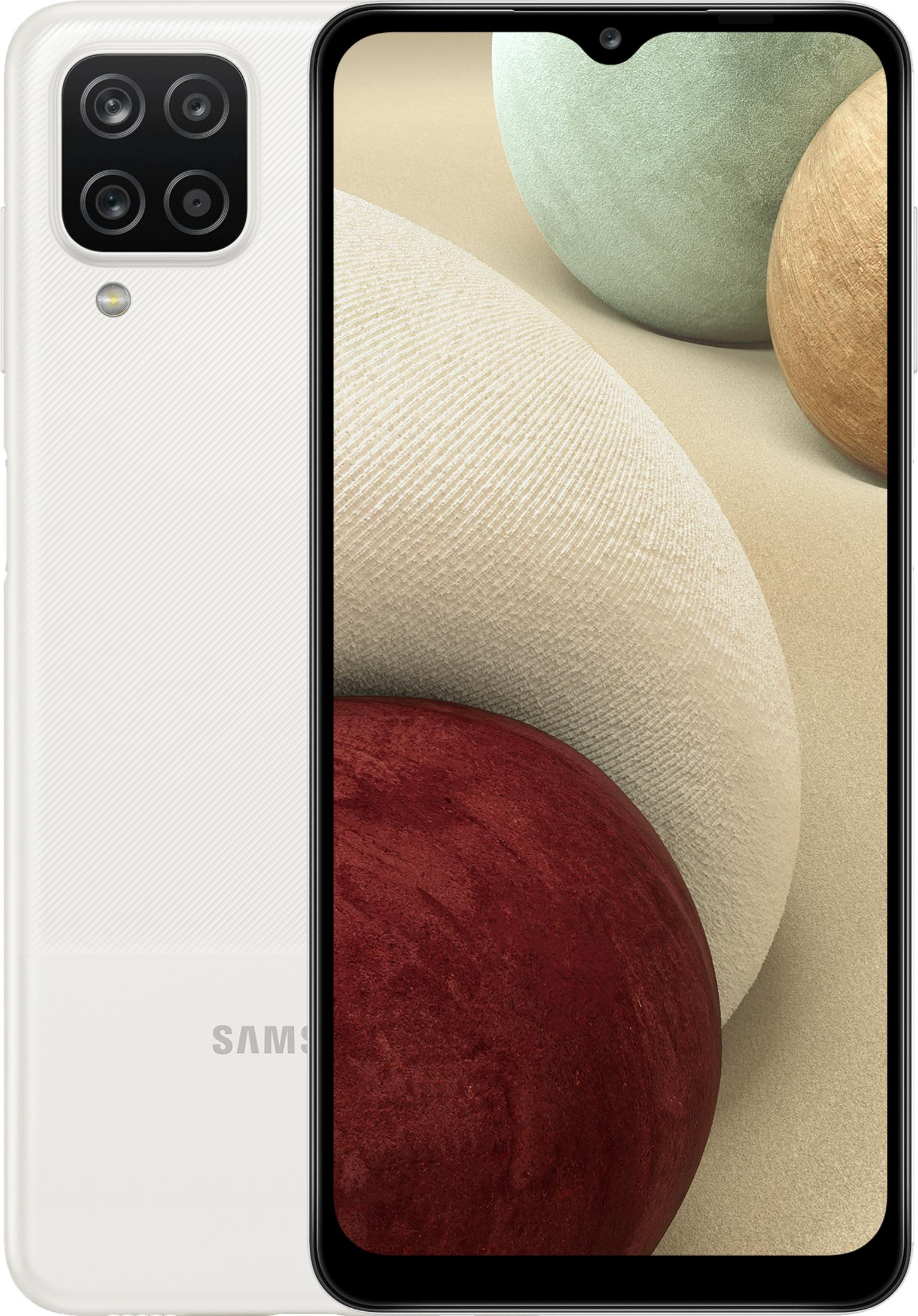 Een witte smartphone met vier camera's aan de achterkant en een display.