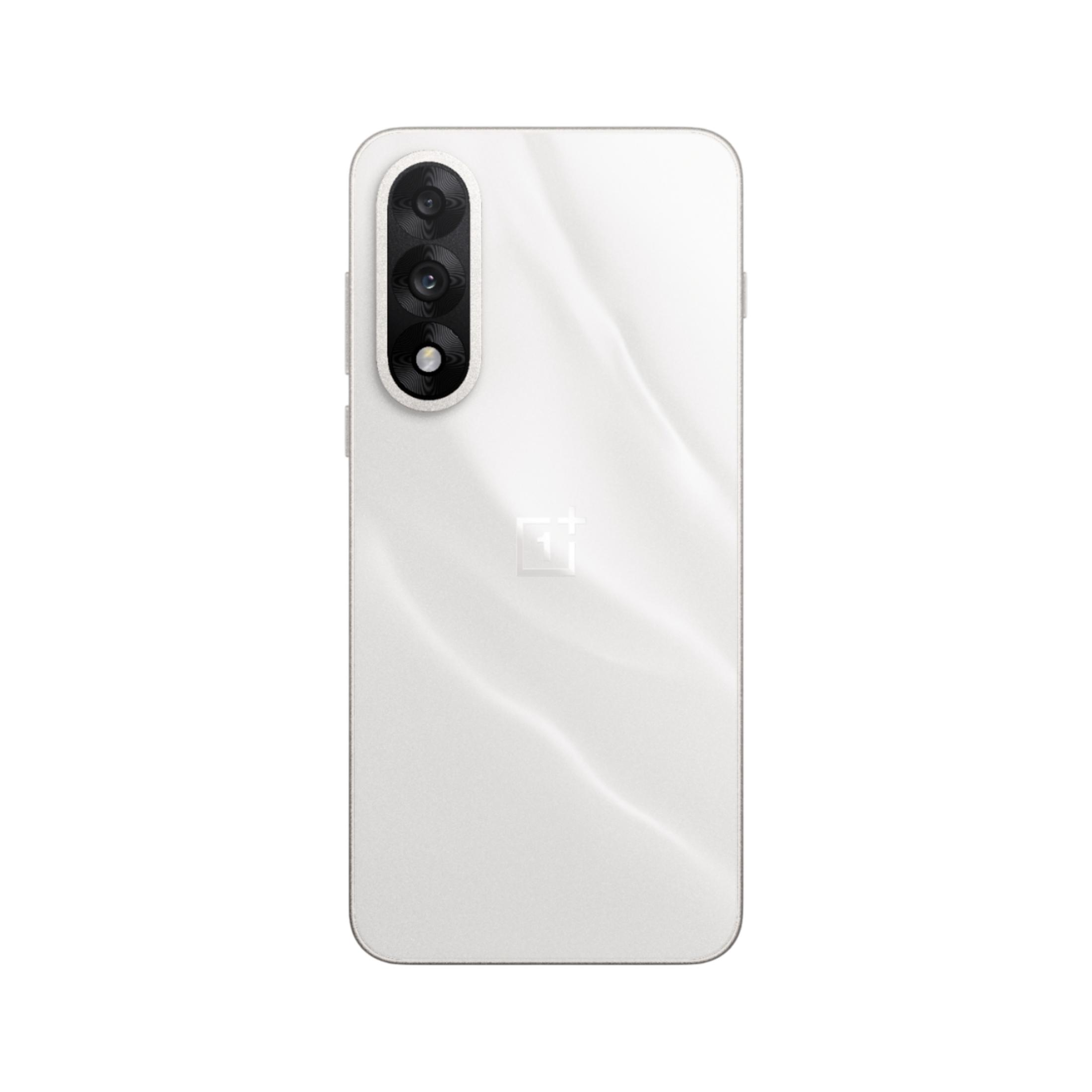 Biały smartfon z modułem potrójnego aparatu.