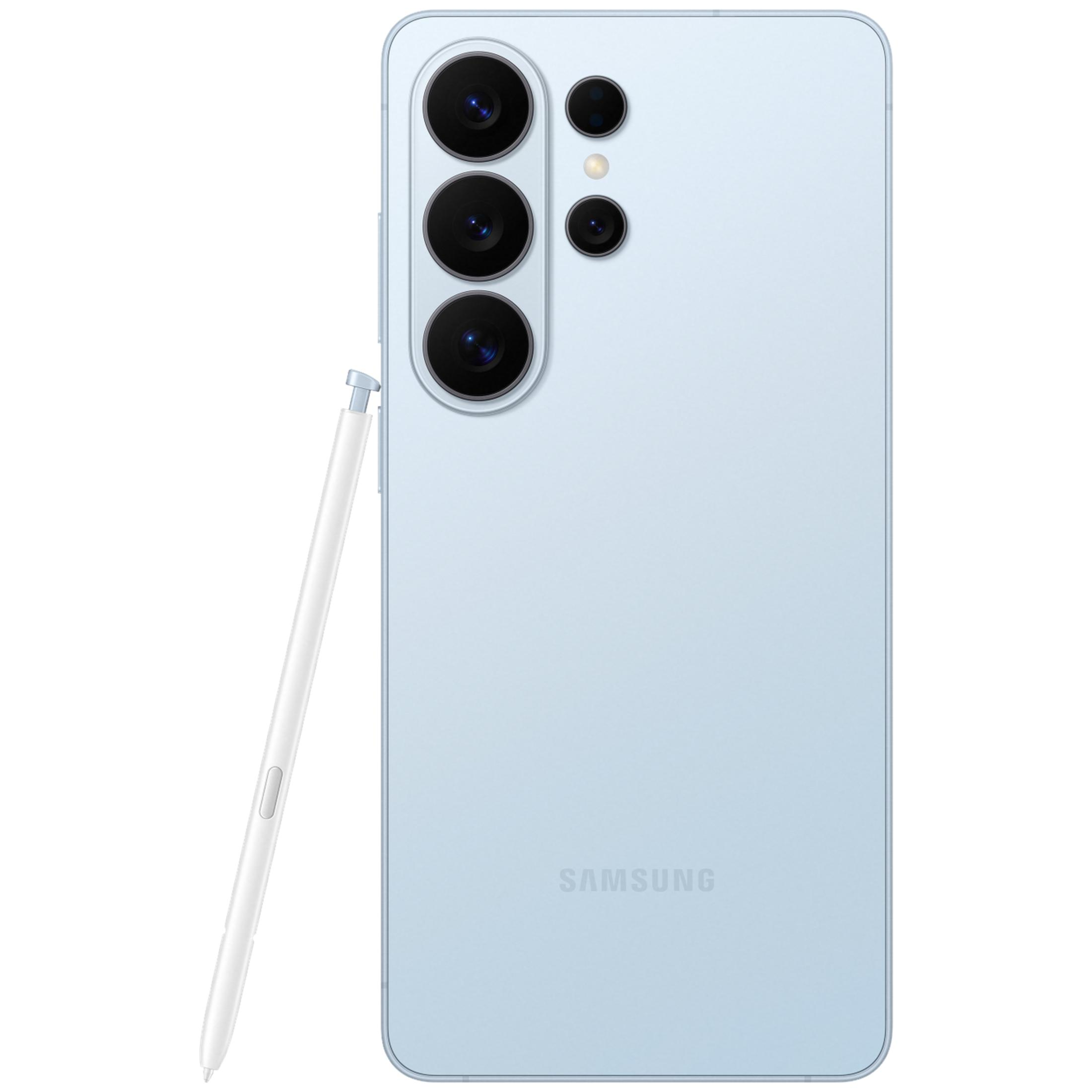 Jasnoniebieski smartfon Samsung z rysikiem i czterema aparatami.
