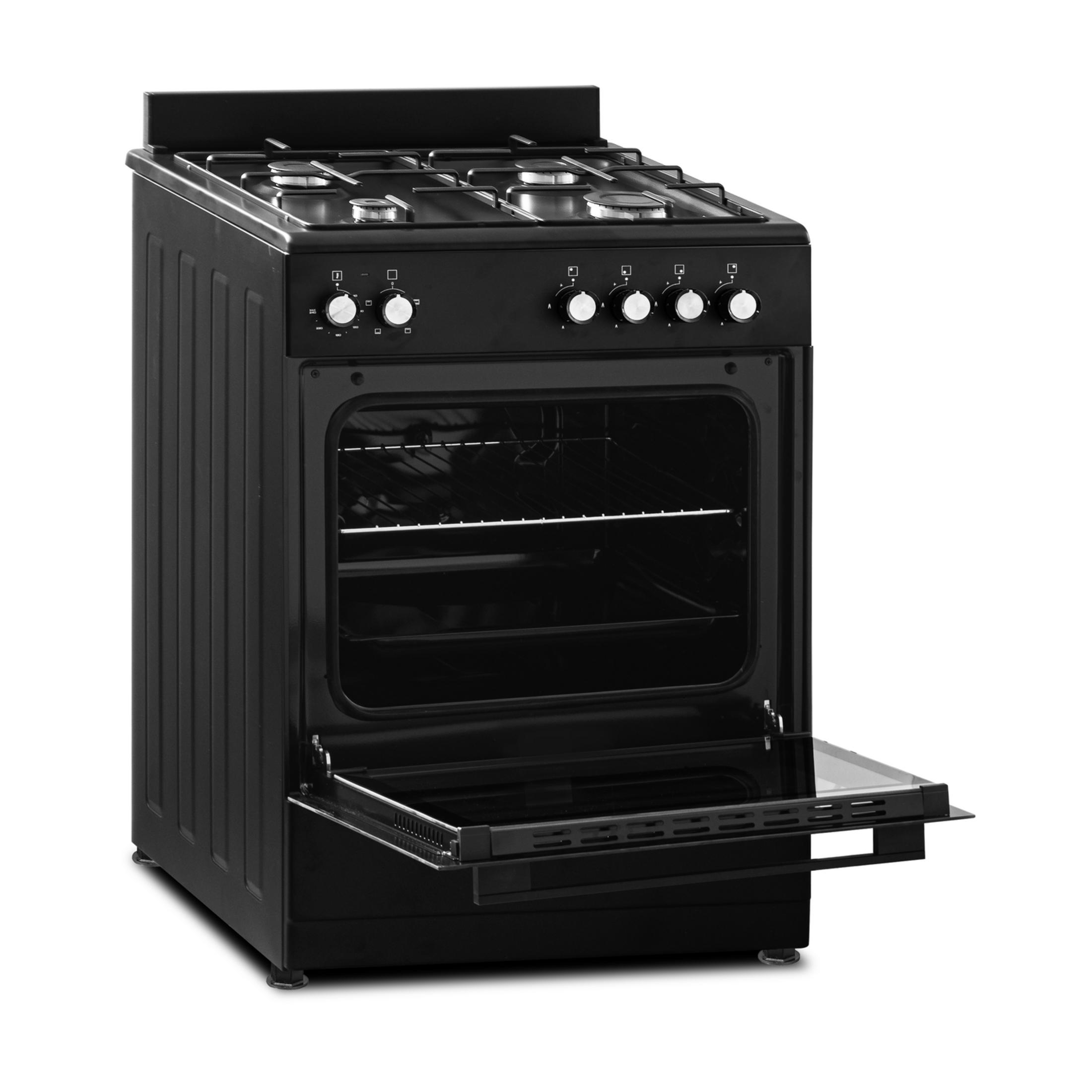 Een zwarte gasfornuis met open oven en vier branders.