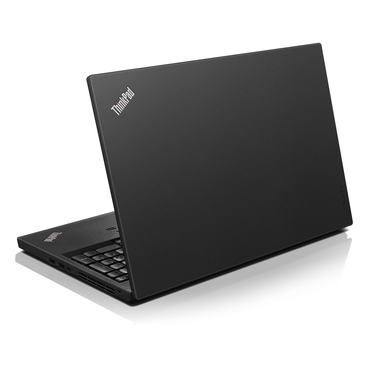 Schwarzer Lenovo ThinkPad Laptop, teilweise geöffnet, mit Tastatur sichtbar.