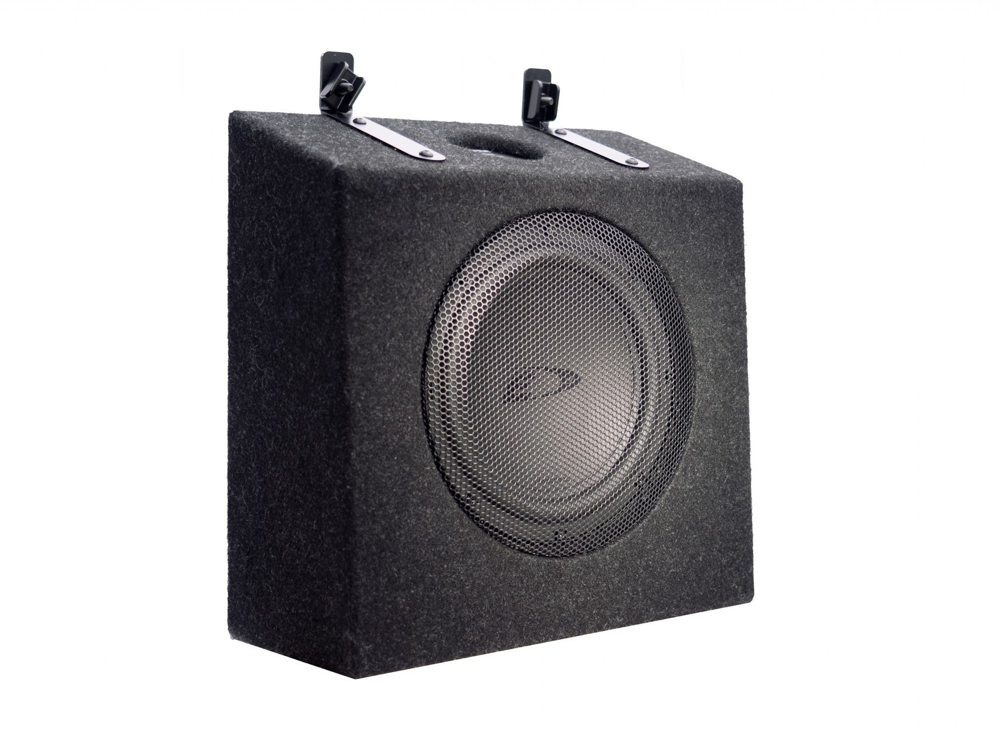 Schwarzer Subwoofer mit Metallgitter und Halterungen auf weißem Hintergrund.
