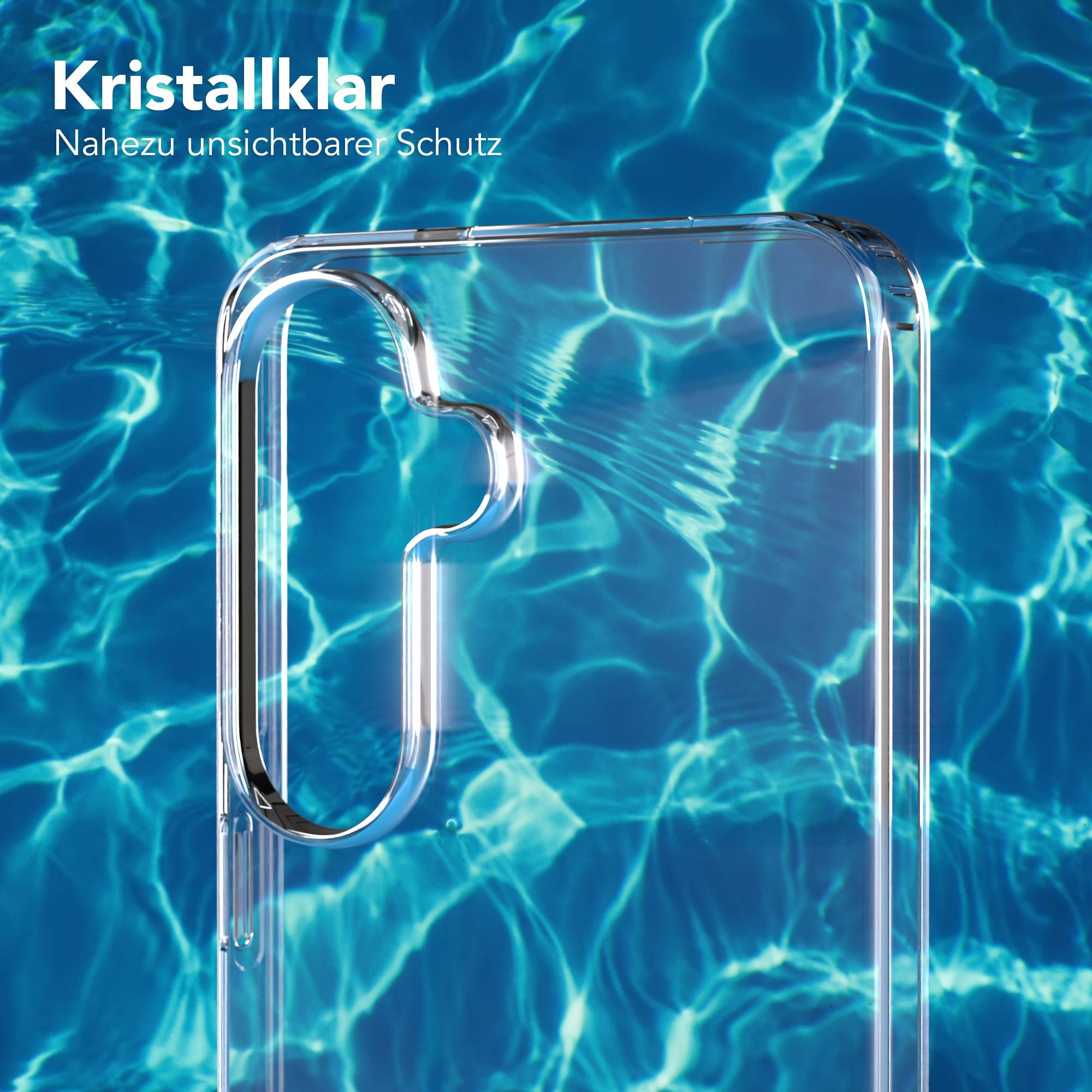 Klarer Handyhülle vor blauem Wasser mit Lichtreflexionen.