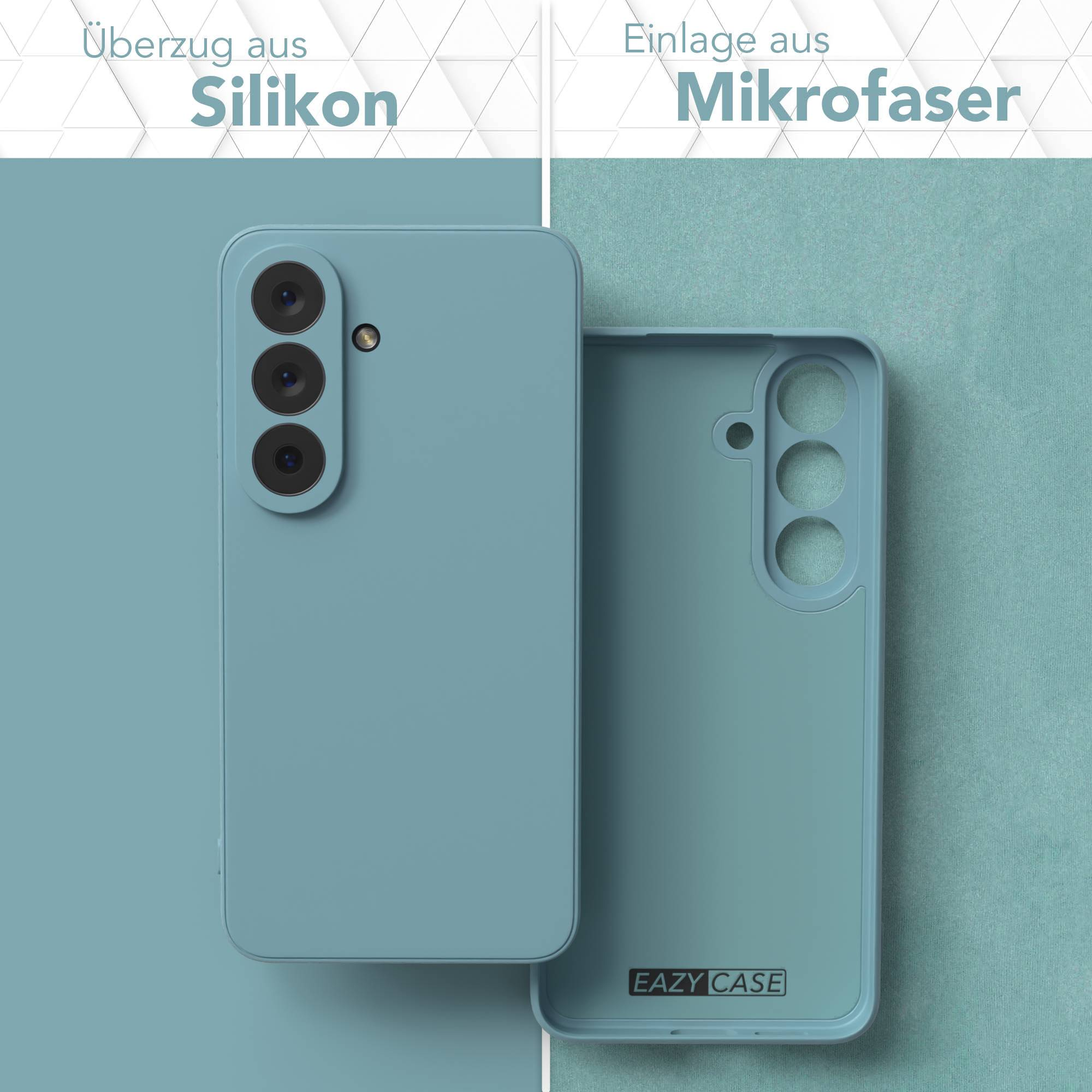 Zwei blaue Handyhüllen: eine aus Silikon, die andere mit Mikrofaser-Innenseite.