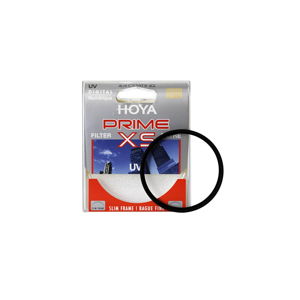 Hoya Prime XS UV-filter in verpakking met een zwarte ring ervoor.