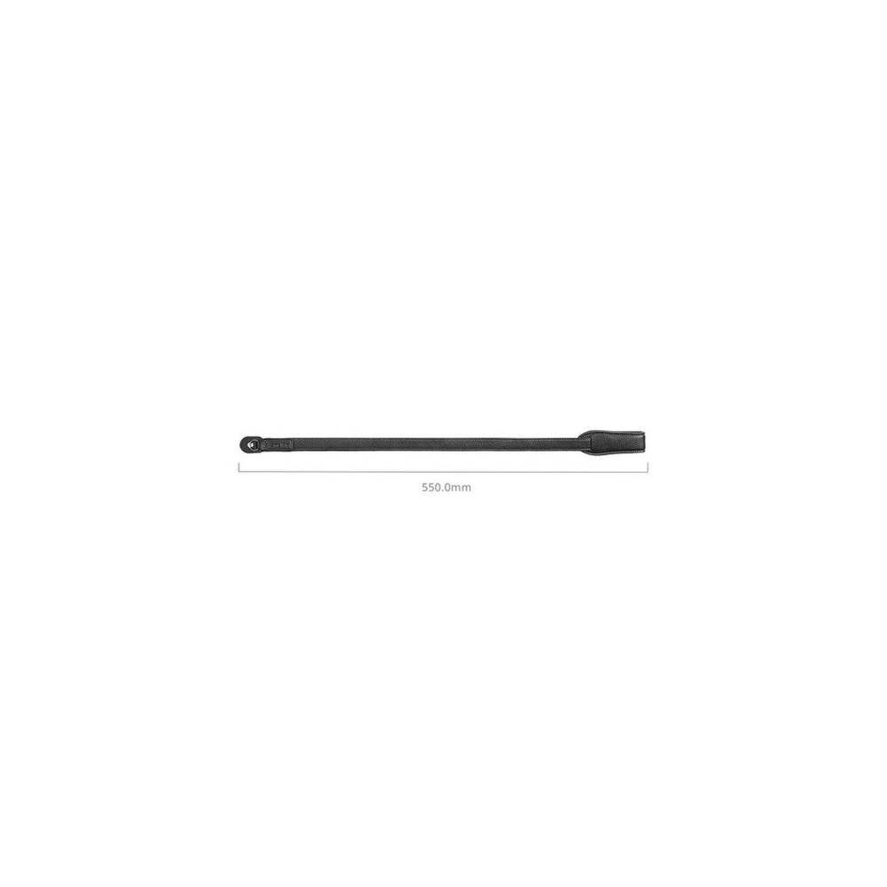 A black cable with a flat end and a ring, 550mm long.
