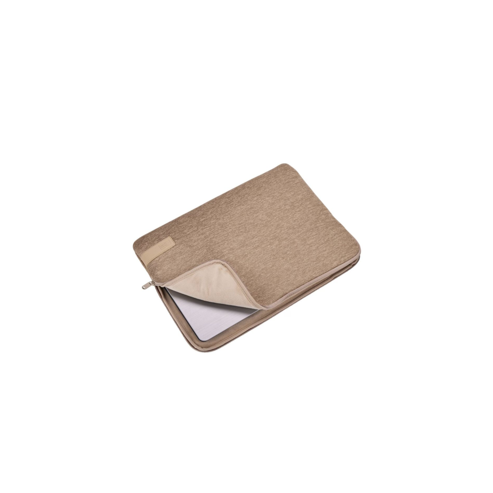 Una custodia beige per laptop, parzialmente aperta, con un laptop all'interno.