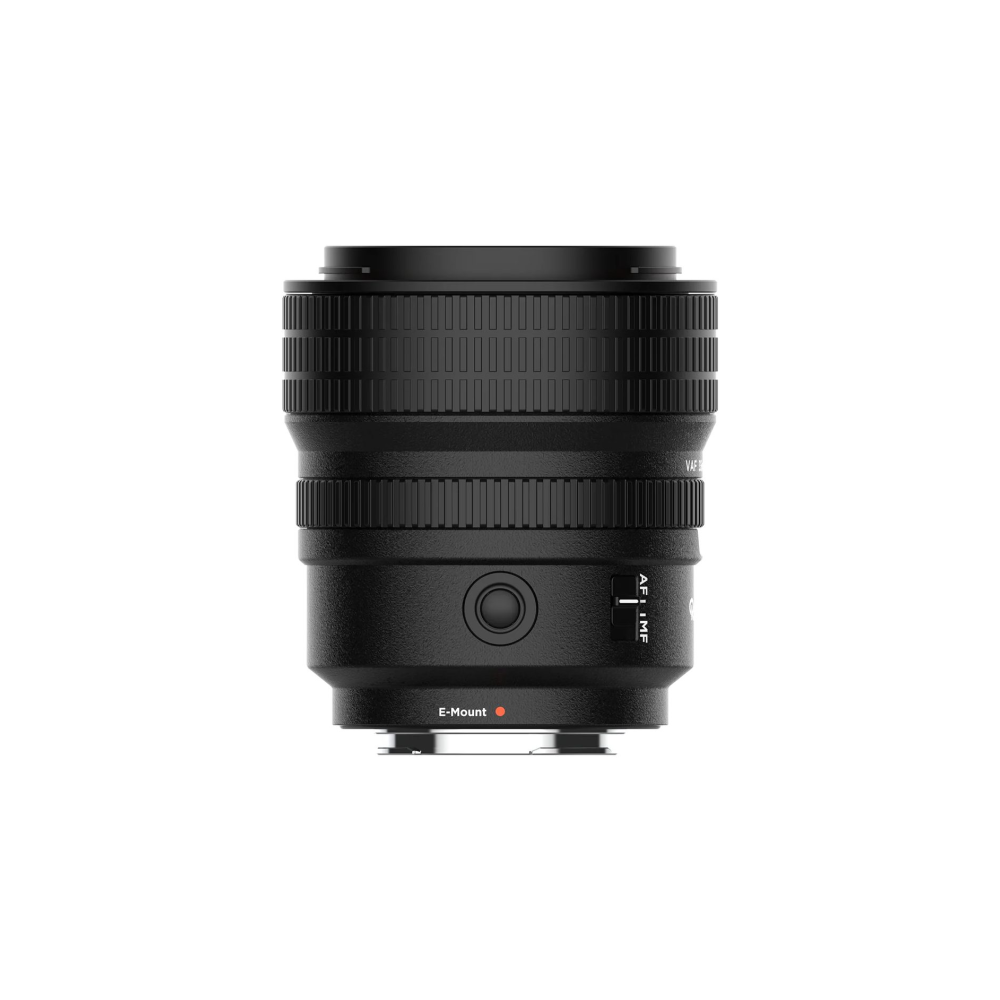 Un obiettivo per fotocamera nero con ghiera di messa a fuoco e marcatura E-Mount.