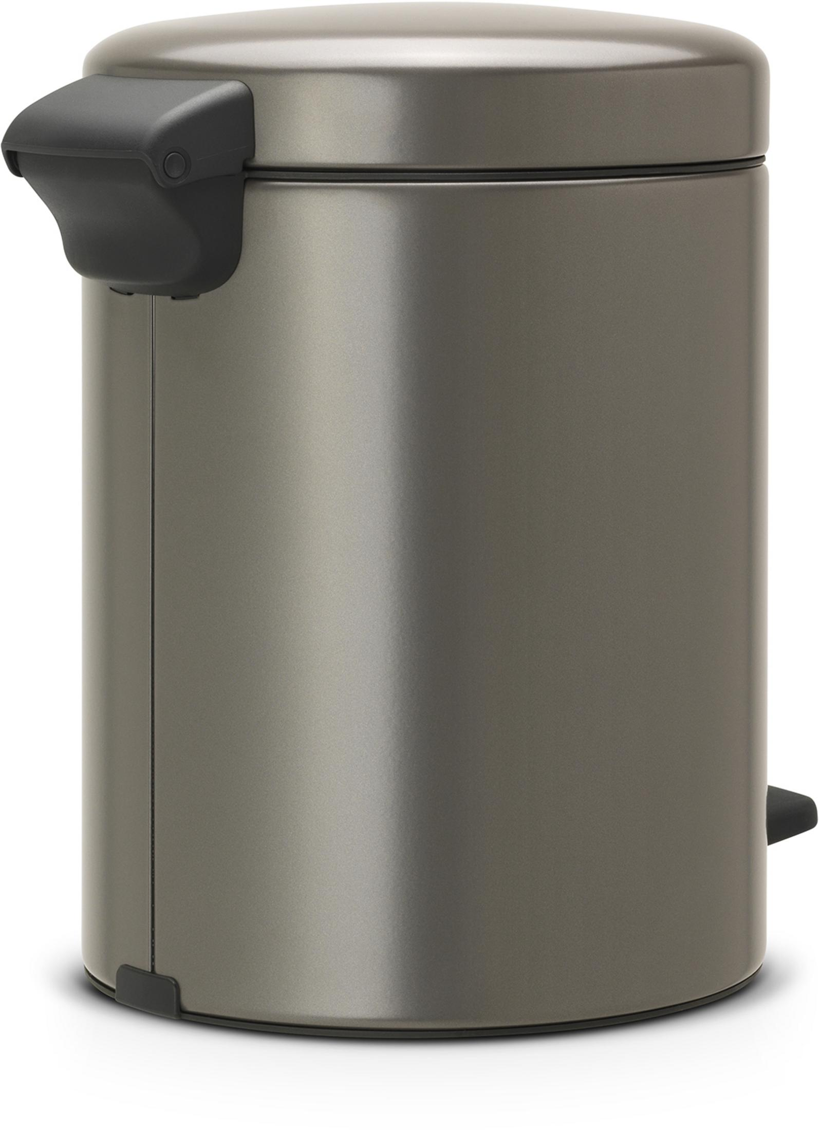 Grauer Mülleimer mit silbernem Trittpedal und schwarzem Griff.