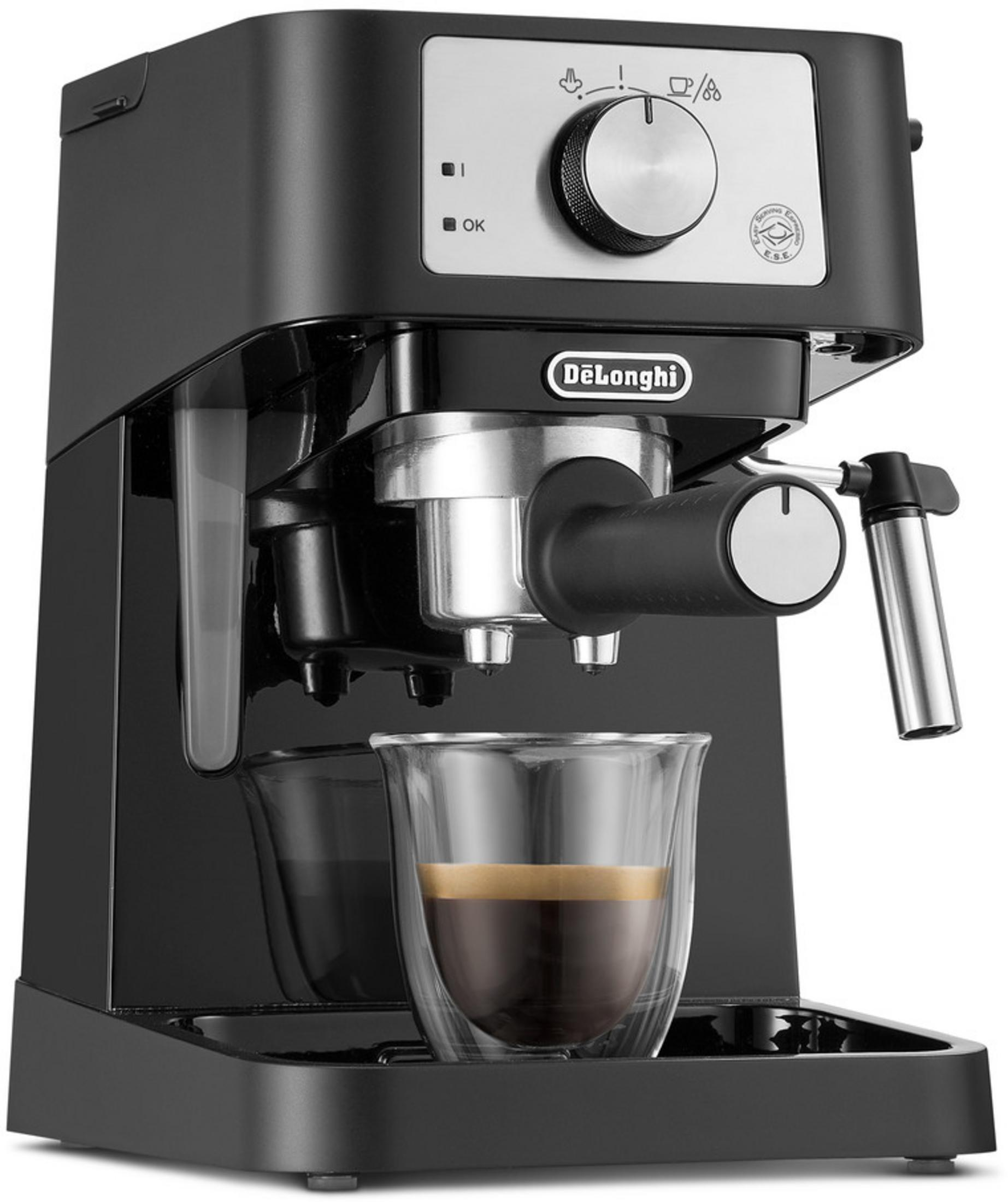 Czarna ekspres DeLonghi ze szklanką pełną espresso i dyszą pary.