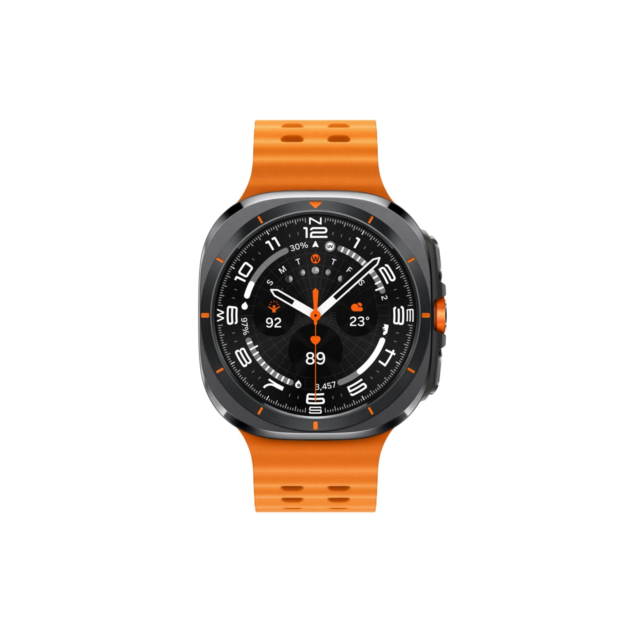 Uno smartwatch con cinturino arancione e quadrante scuro che mostra varie informazioni.