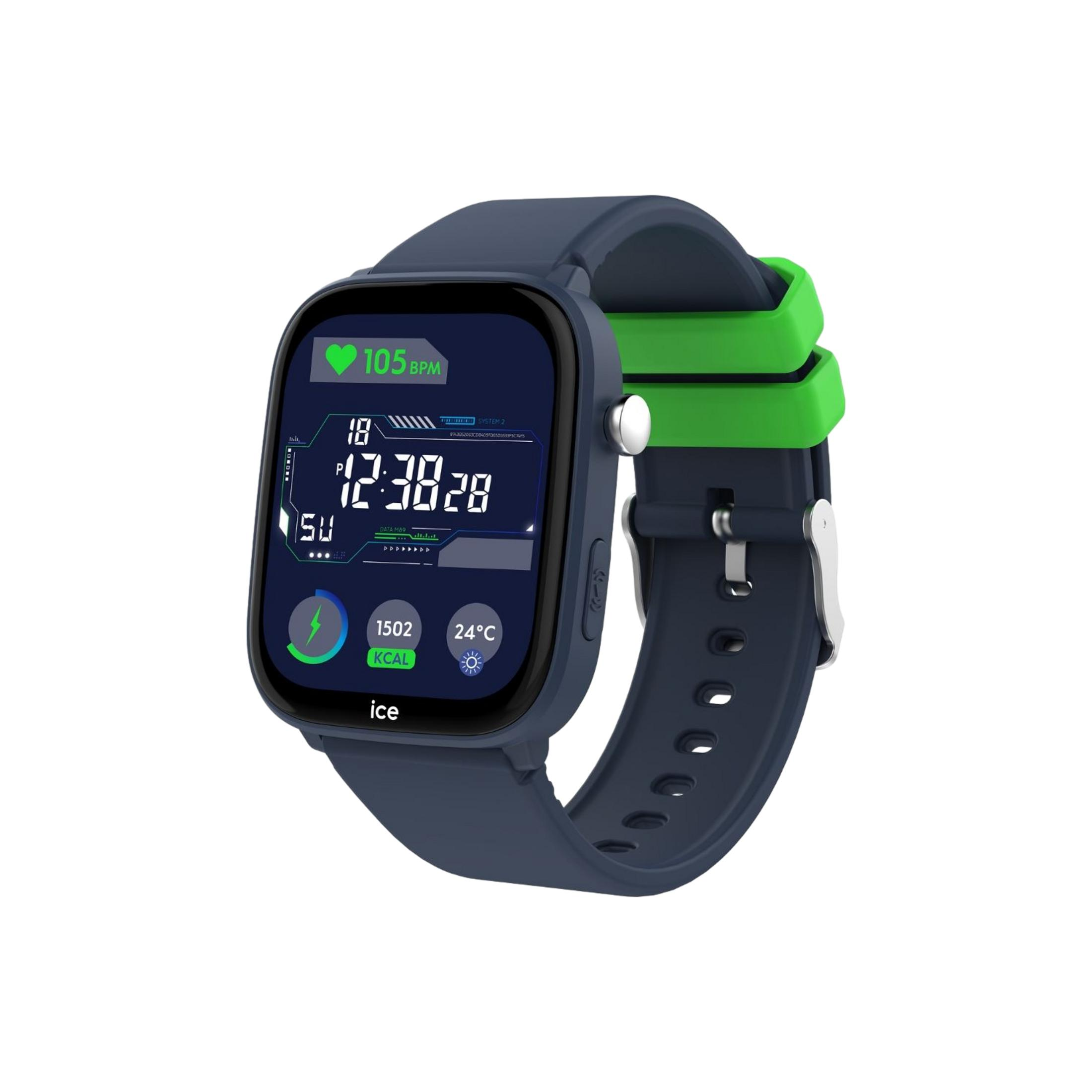 Dunkelblaue Smartwatch mit grünen Akzenten, zeigt 105 BPM, 12:38:28, 1502 KCAL, 24°C.