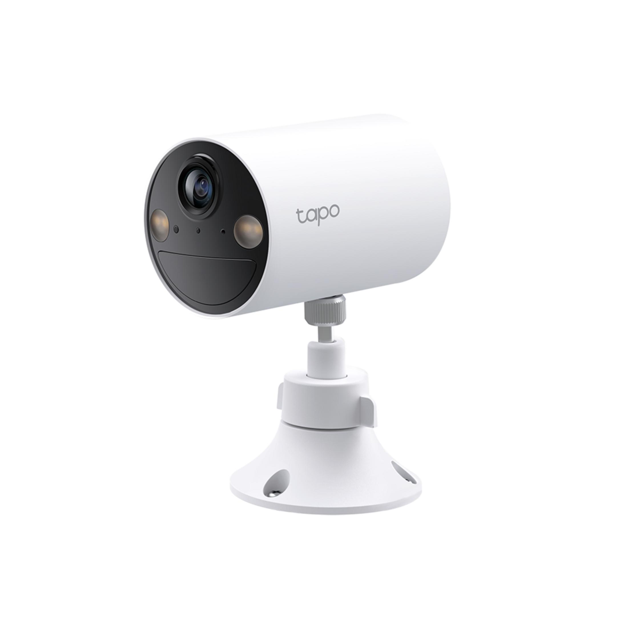Witte Tapo beveiligingscamera met lens, IR-lampen en montagevoet.