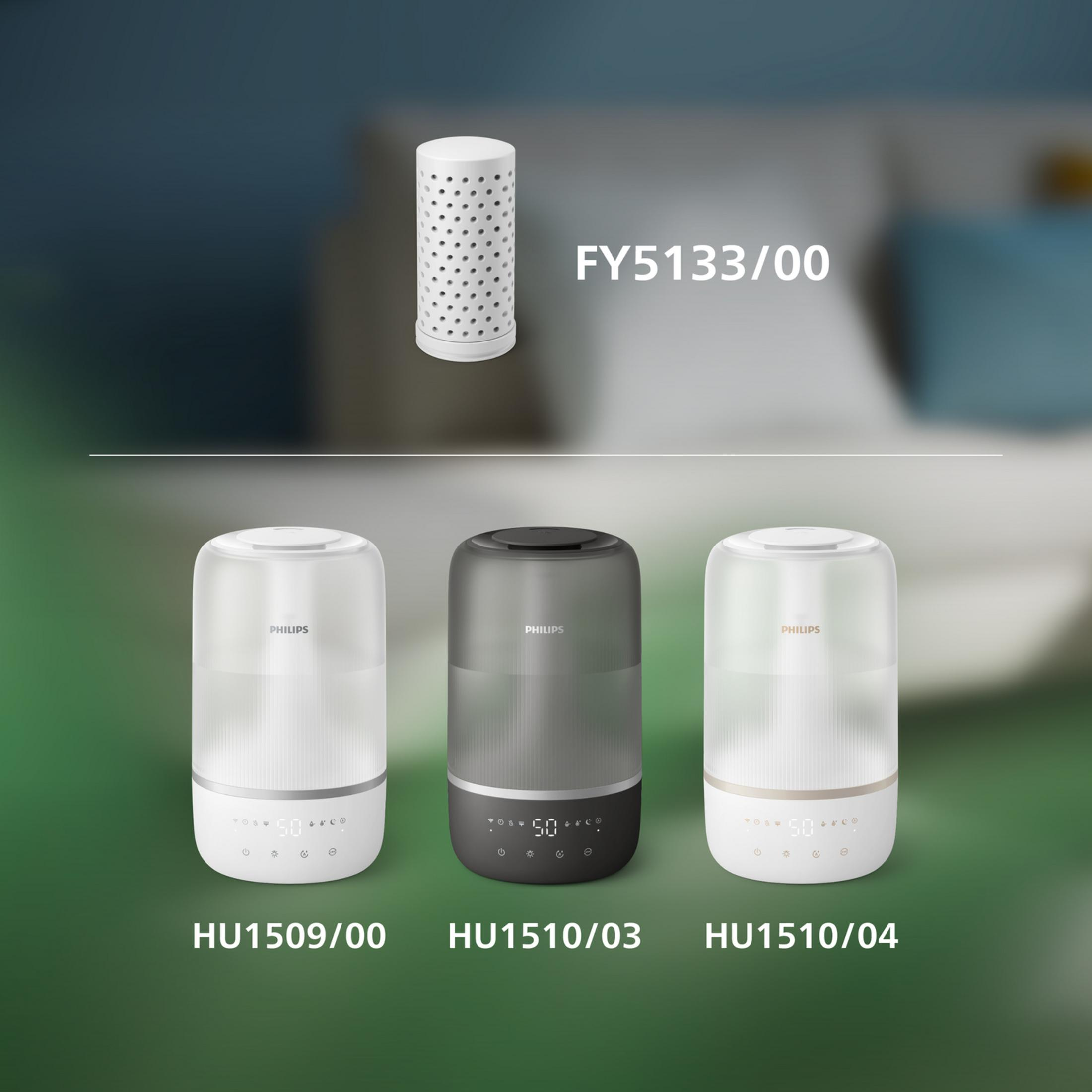 Beyaz hava temizleyici filtre ve beyaz, gri ve beyaz Philips nemlendiriciler.