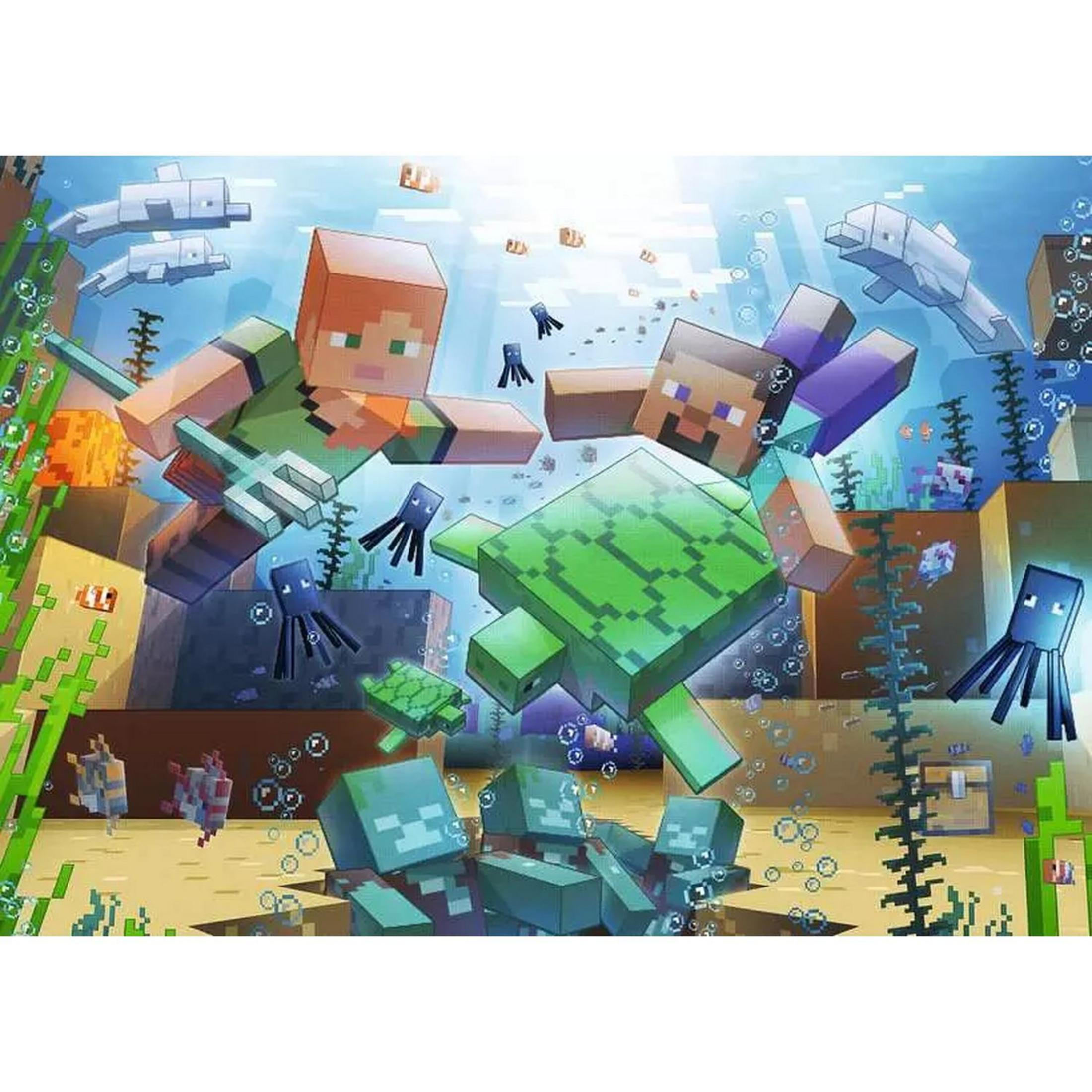 Postacie z Minecraft pływają z żółwiami i delfinami w podwodnym świecie.