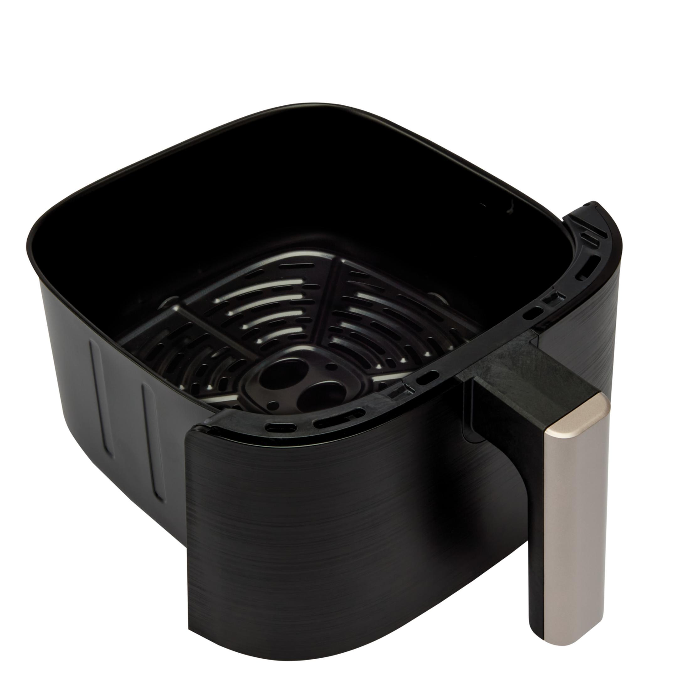 Schwarzer Airfryer-Korb mit Griff, auf weißem Hintergrund.