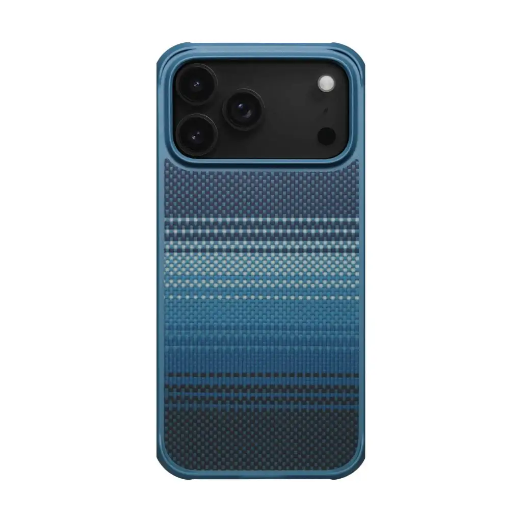 Niebieskie etui na telefon ze wzorzystym tyłem i modułem kamery.