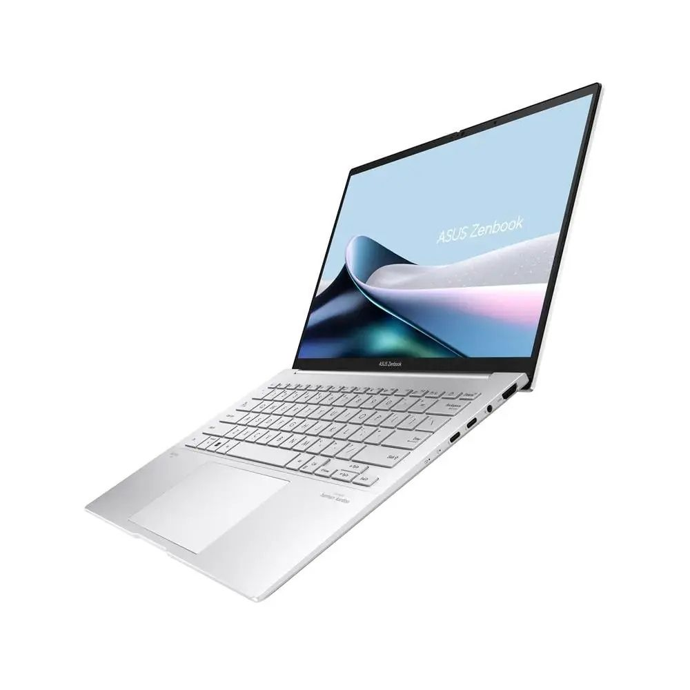 Beyaz arka planda açık gümüş rengi Asus Zenbook dizüstü bilgisayar.