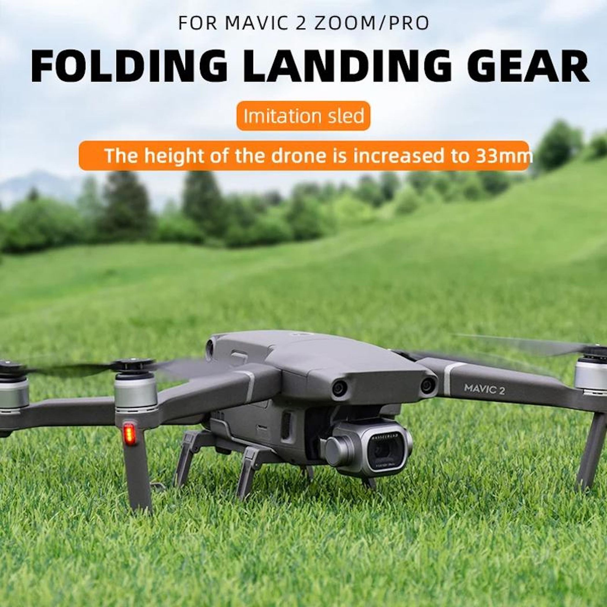 Grauer DJI Mavic 2 Drohne mit ausklappbarem Landegestell auf grünem Gras.