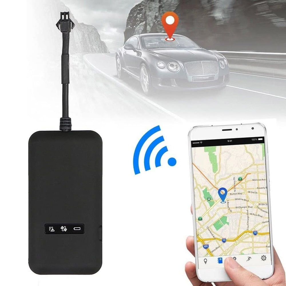 Schwarzer GPS-Tracker neben einem Smartphone mit Karte. Auto auf Straße.