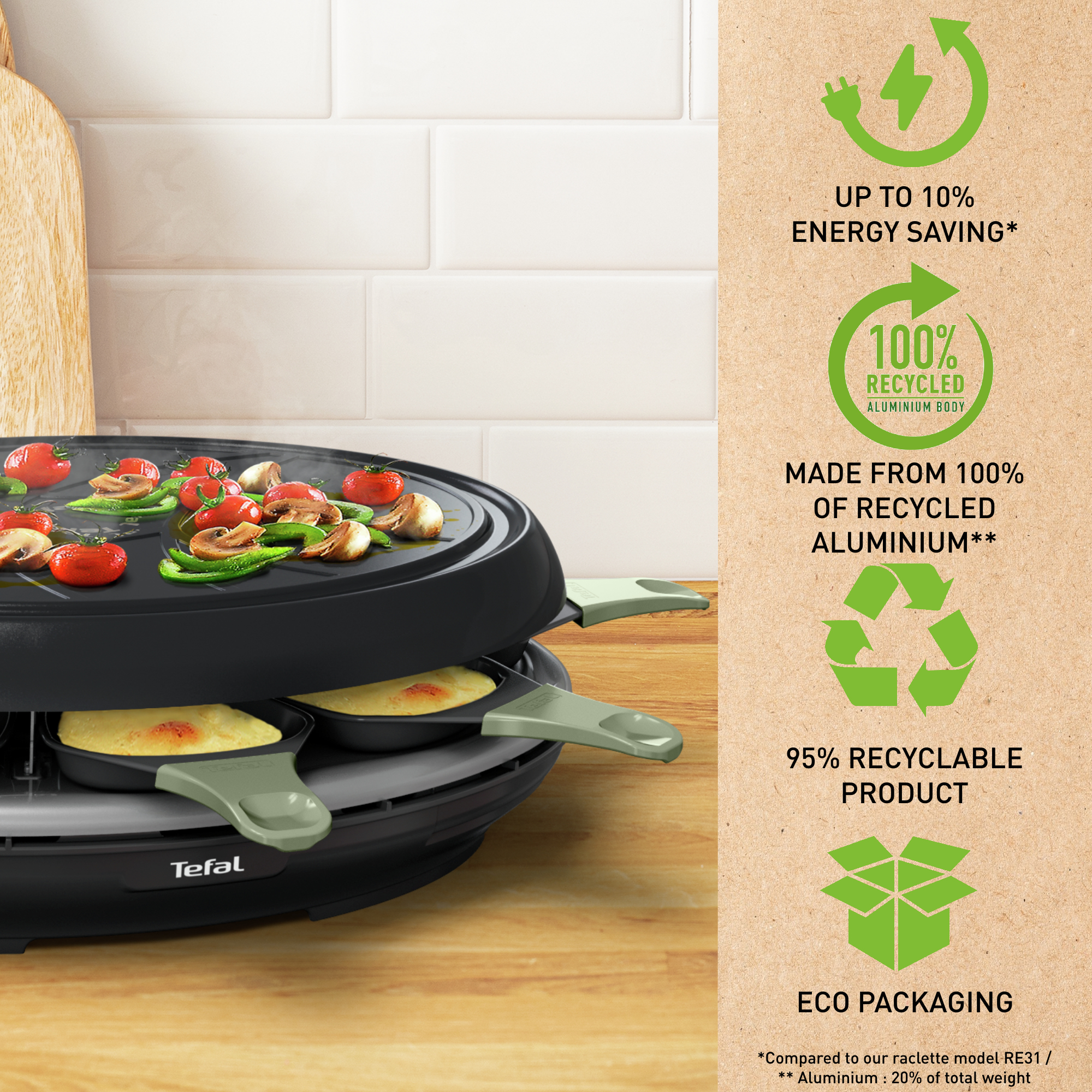 Raclette Tefal con verdure e formaggio, su un piano di lavoro.