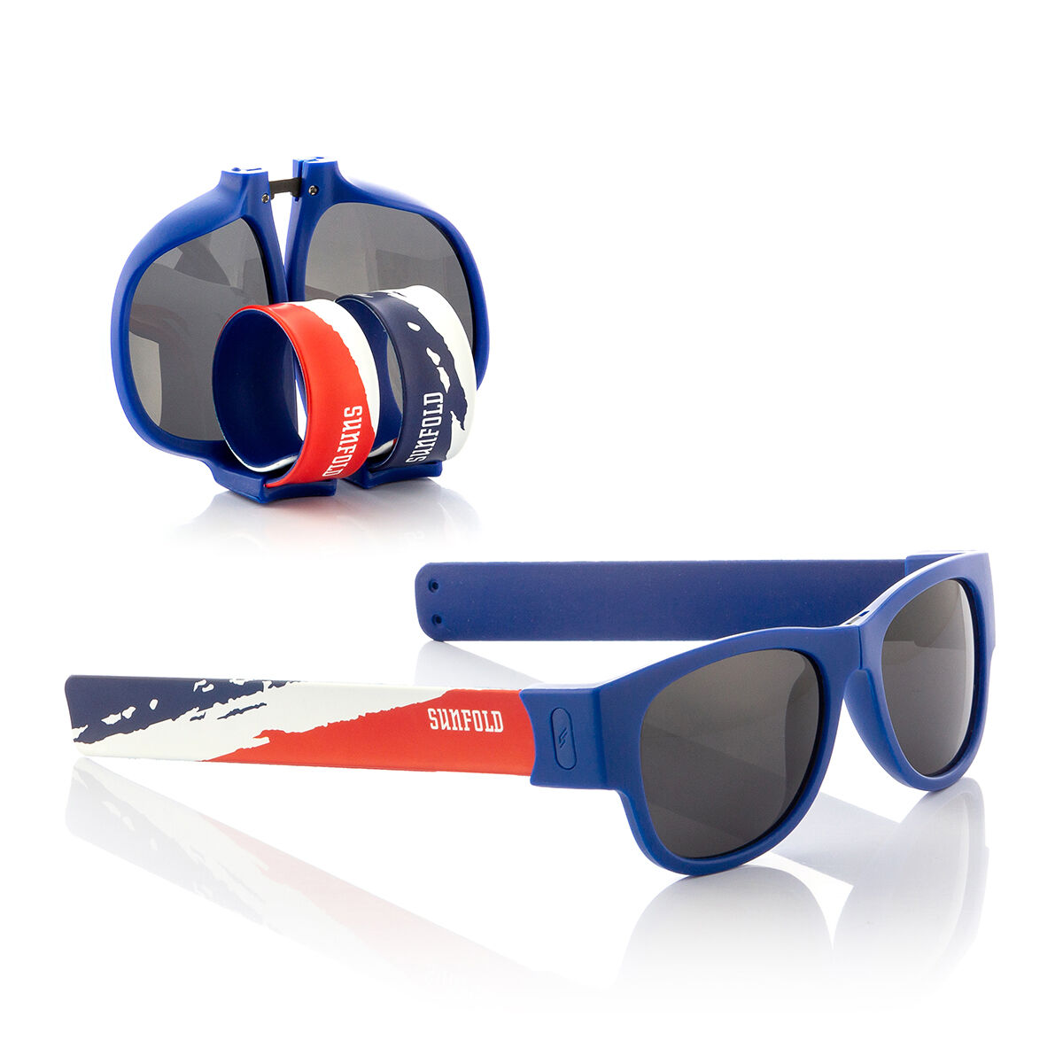 Blaue Sonnenbrille mit rot-weiß-blauer Banderole. Ein weiteres Paar ist offen.