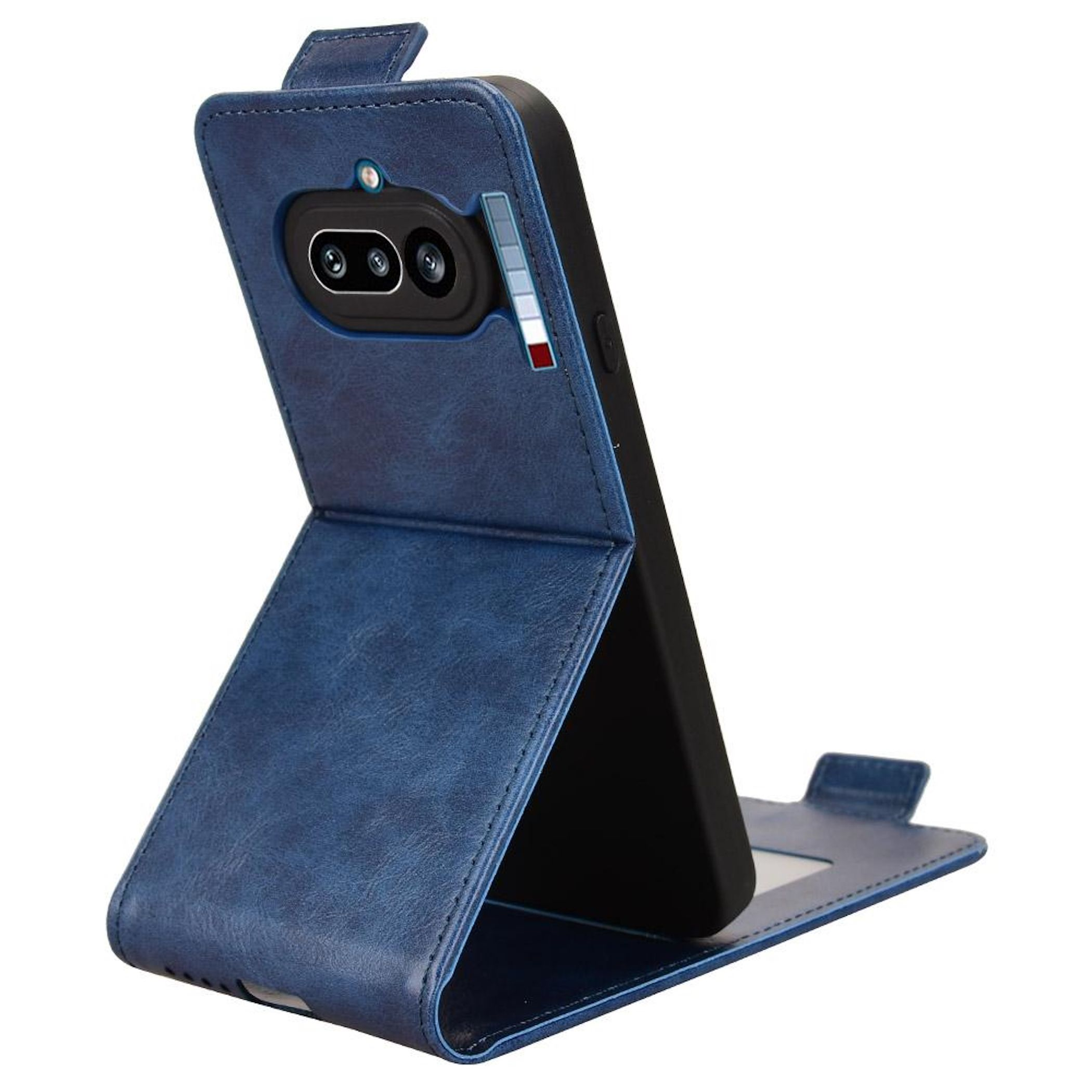 Funda de teléfono de cuero azul, abierta, muestra cámara y soporte.