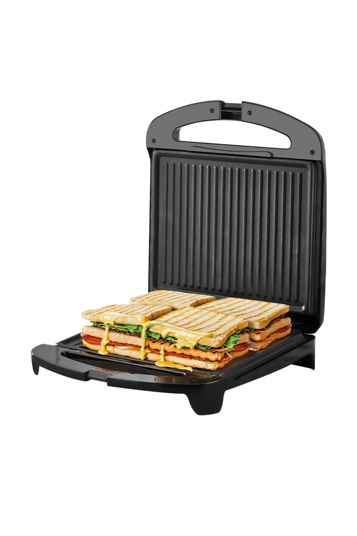 Açık tost makinesinde peynirli dört adet ızgara sandviç.