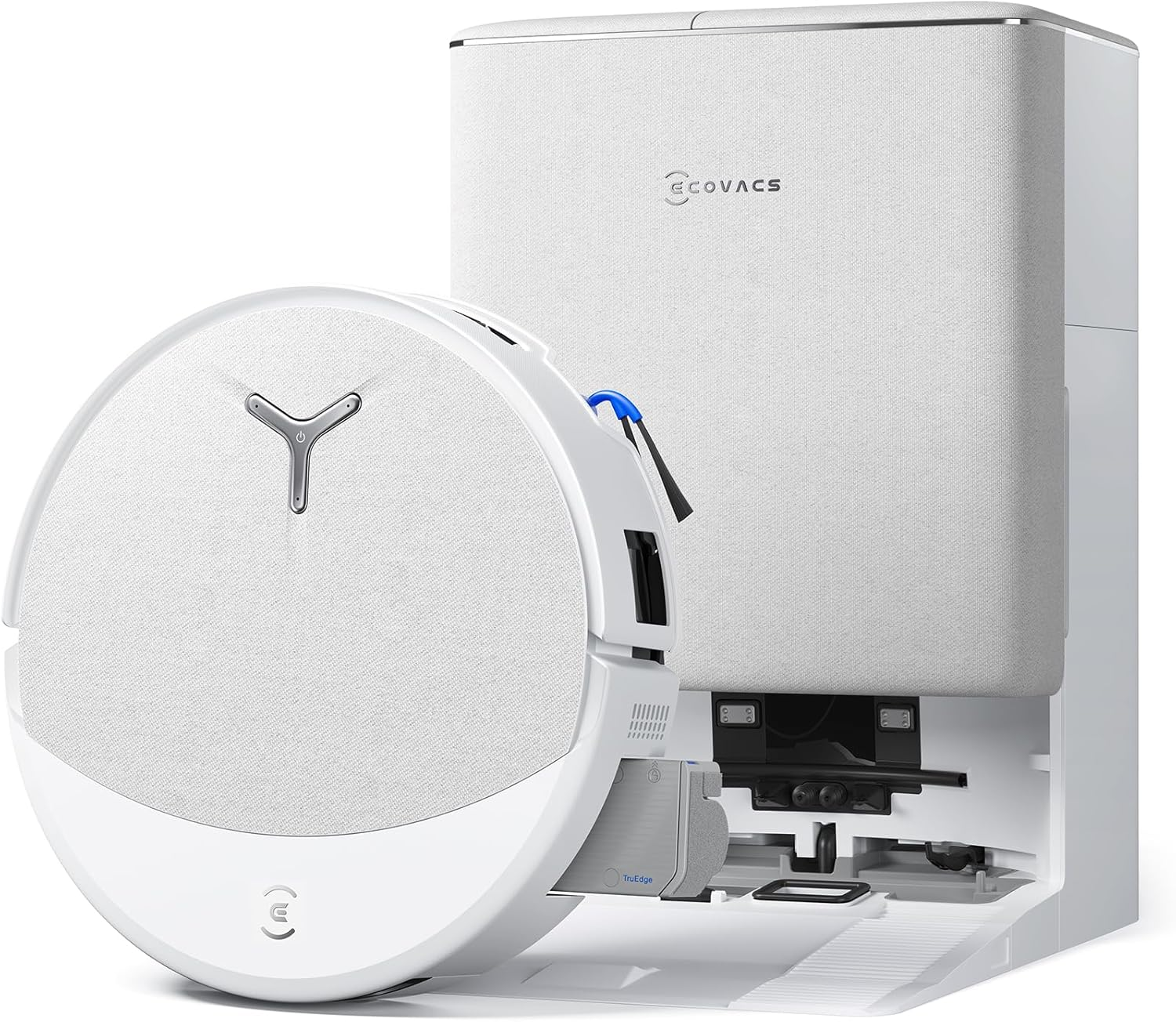 Ein weißer Saugroboter steht vor einer weißen Ladestation mit dem Ecovacs-Logo.