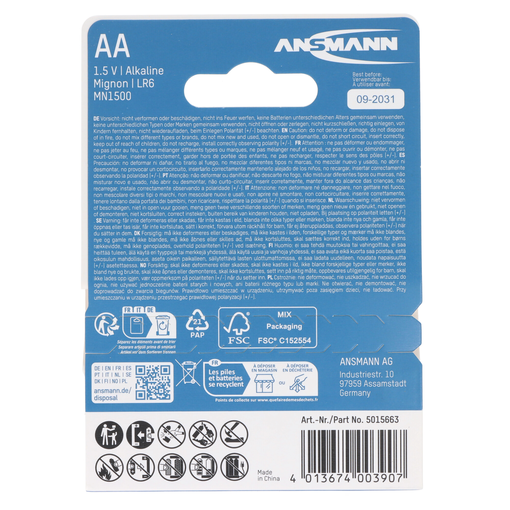 AA 1.5V Alkaline Mignon LR6 MN1500 Batteriepackung mit Warnhinweisen und Recyclinginfos.