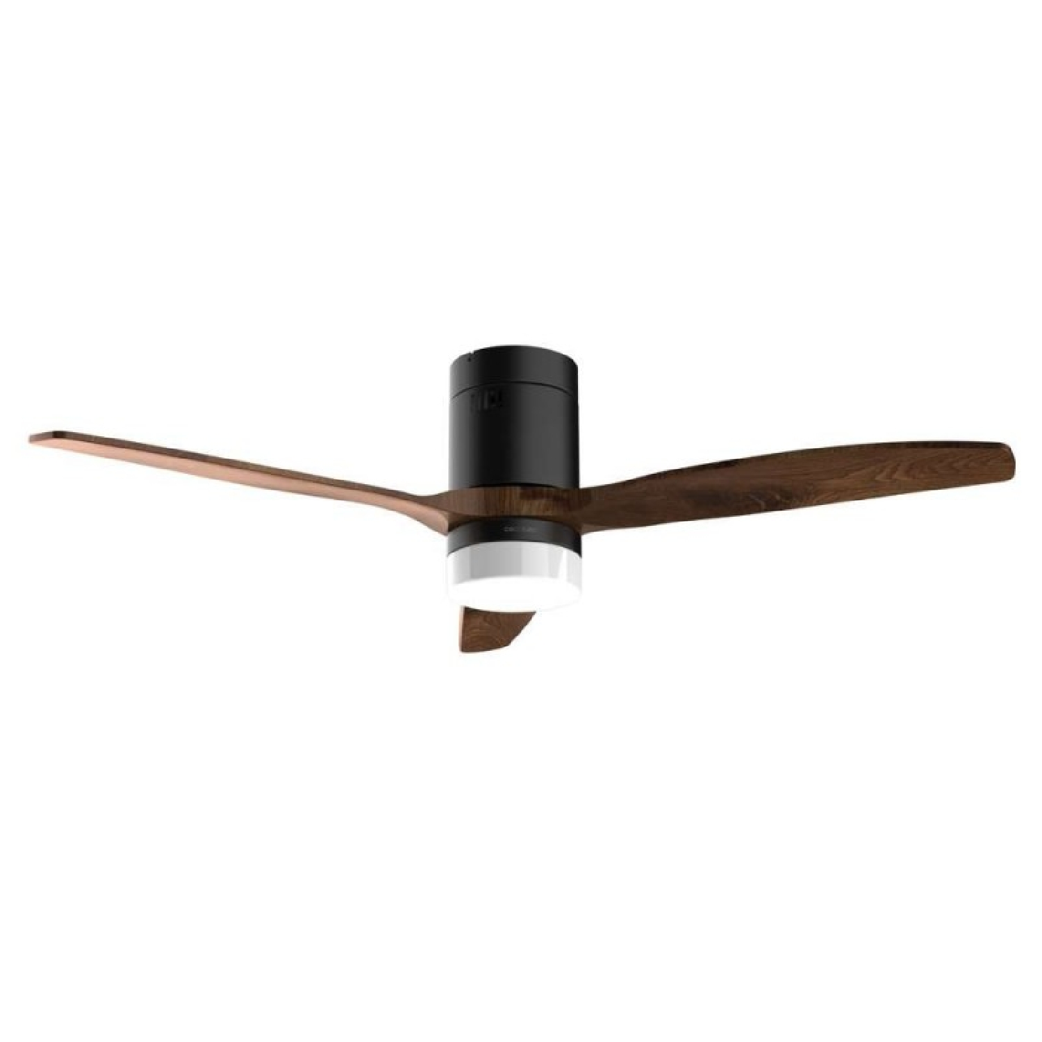 Un ventilatore da soffitto moderno con tre pale effetto legno, motore nero e luce integrata.