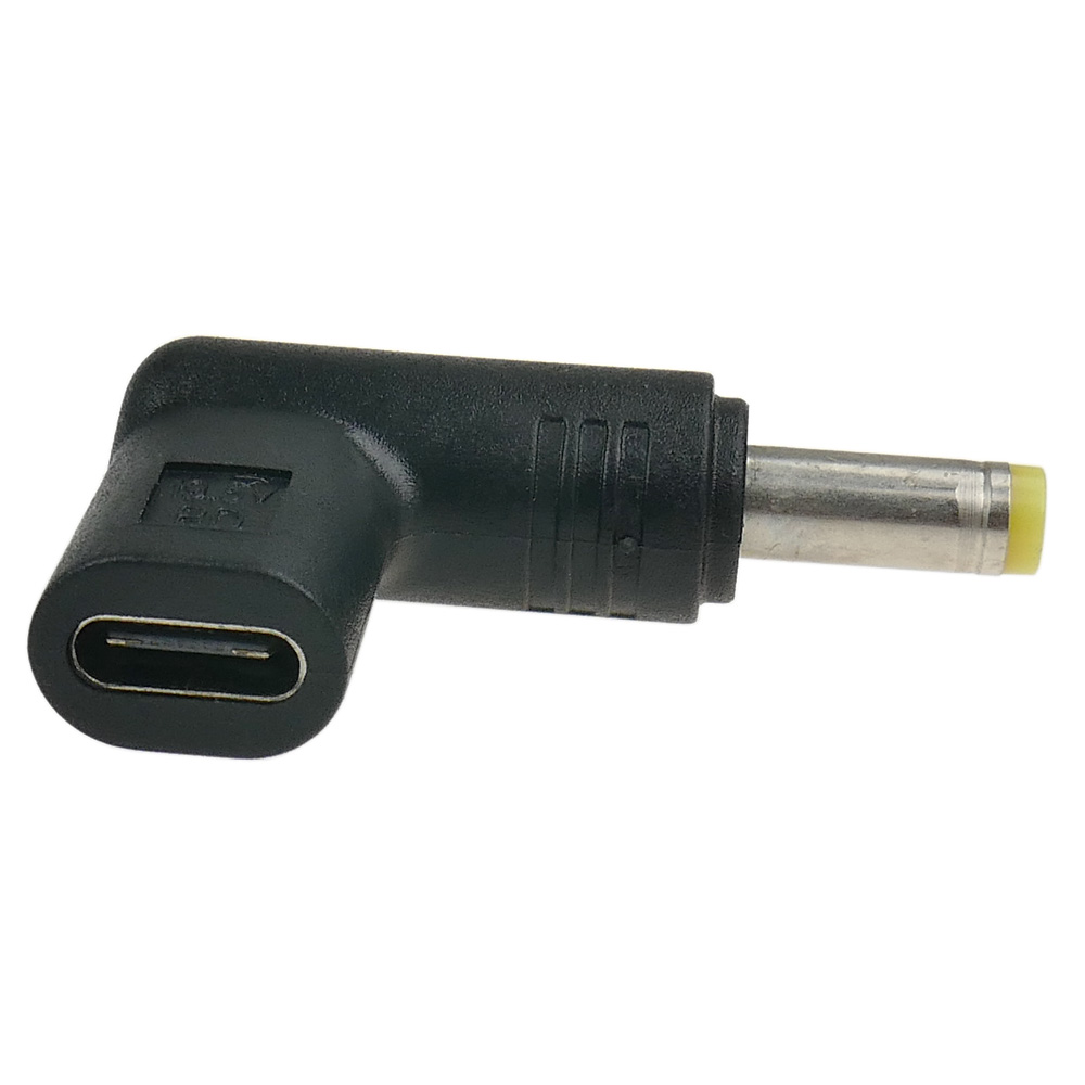 Czarny adapter USB-C z okrągłą wtyczką.