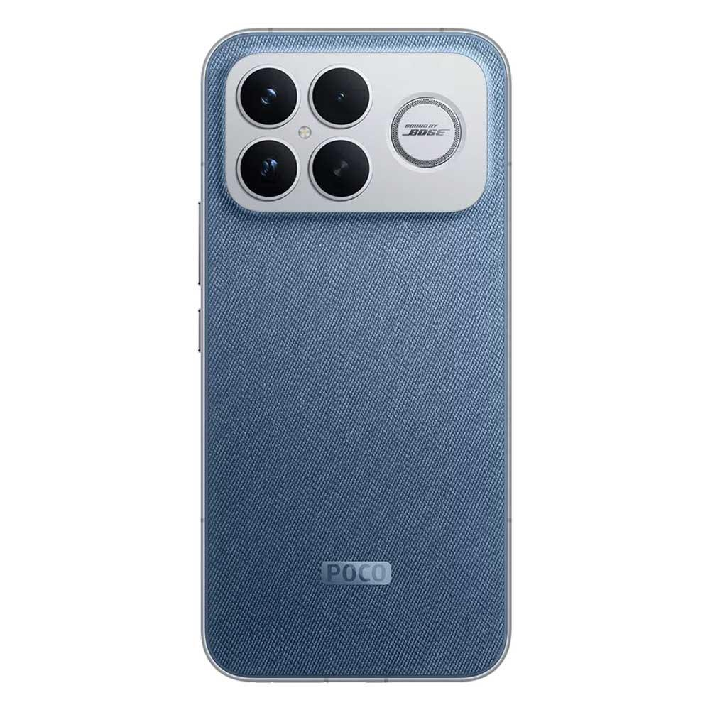 Retro di uno smartphone POCO blu con quattro fotocamere e logo BOSE.