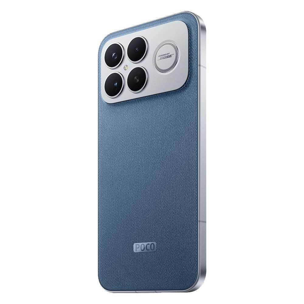Retro di uno smartphone blu con modulo fotocamera e logo POCO.