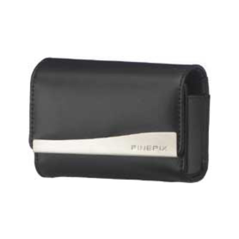 Zwarte leren etui met zilveren streep en "FinePix" logo.