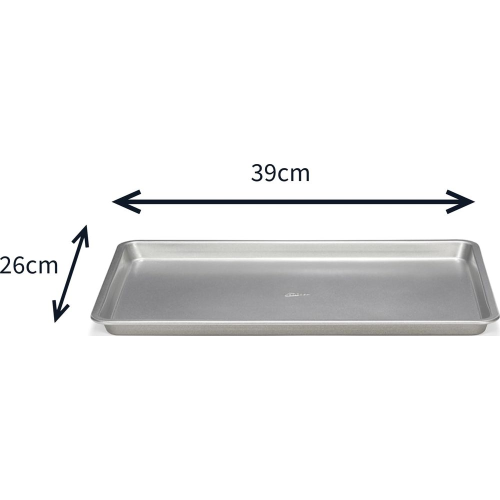 Pokazano prostokątną metalową blachę do pieczenia o wymiarach 39cm x 26cm.