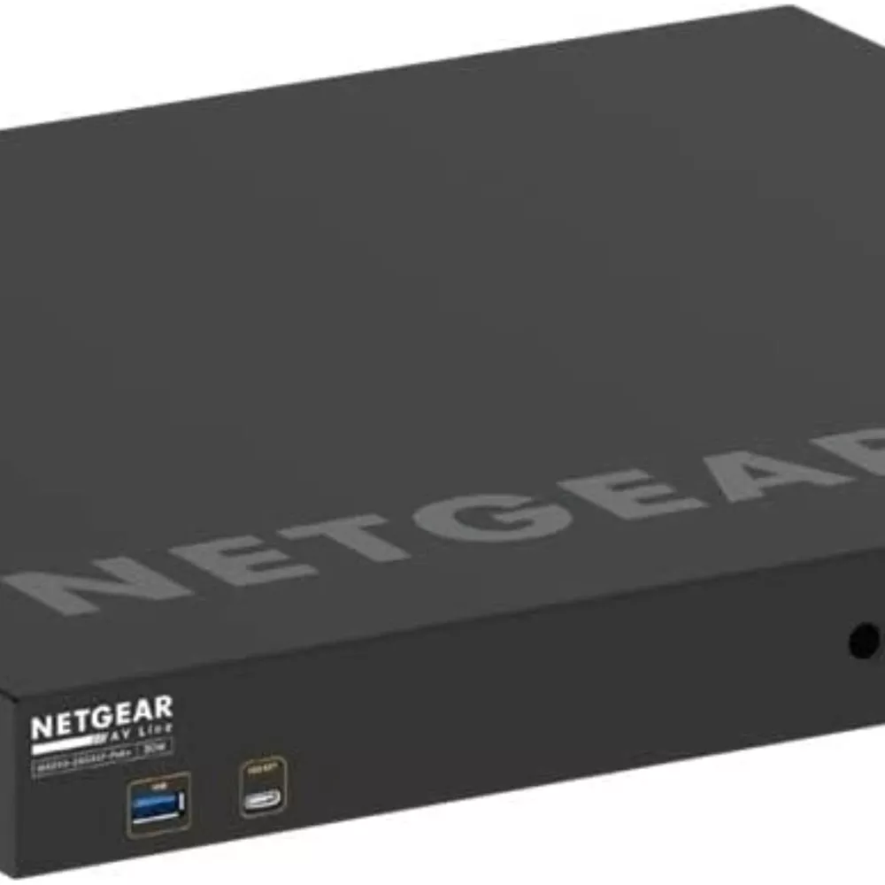 Czarny sprzęt NETGEAR z portami USB i HDMI.