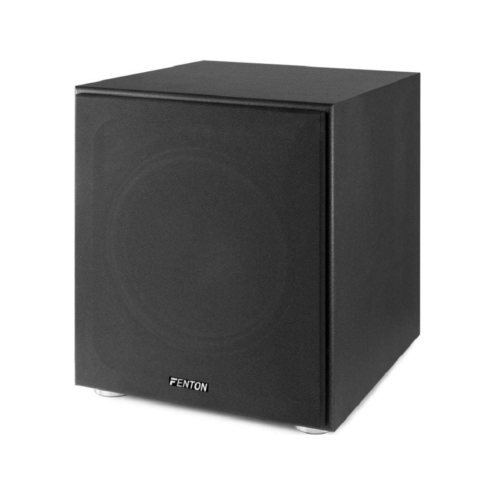 Subwoofer negro con pies plateados y logo FENTON sobre fondo blanco.