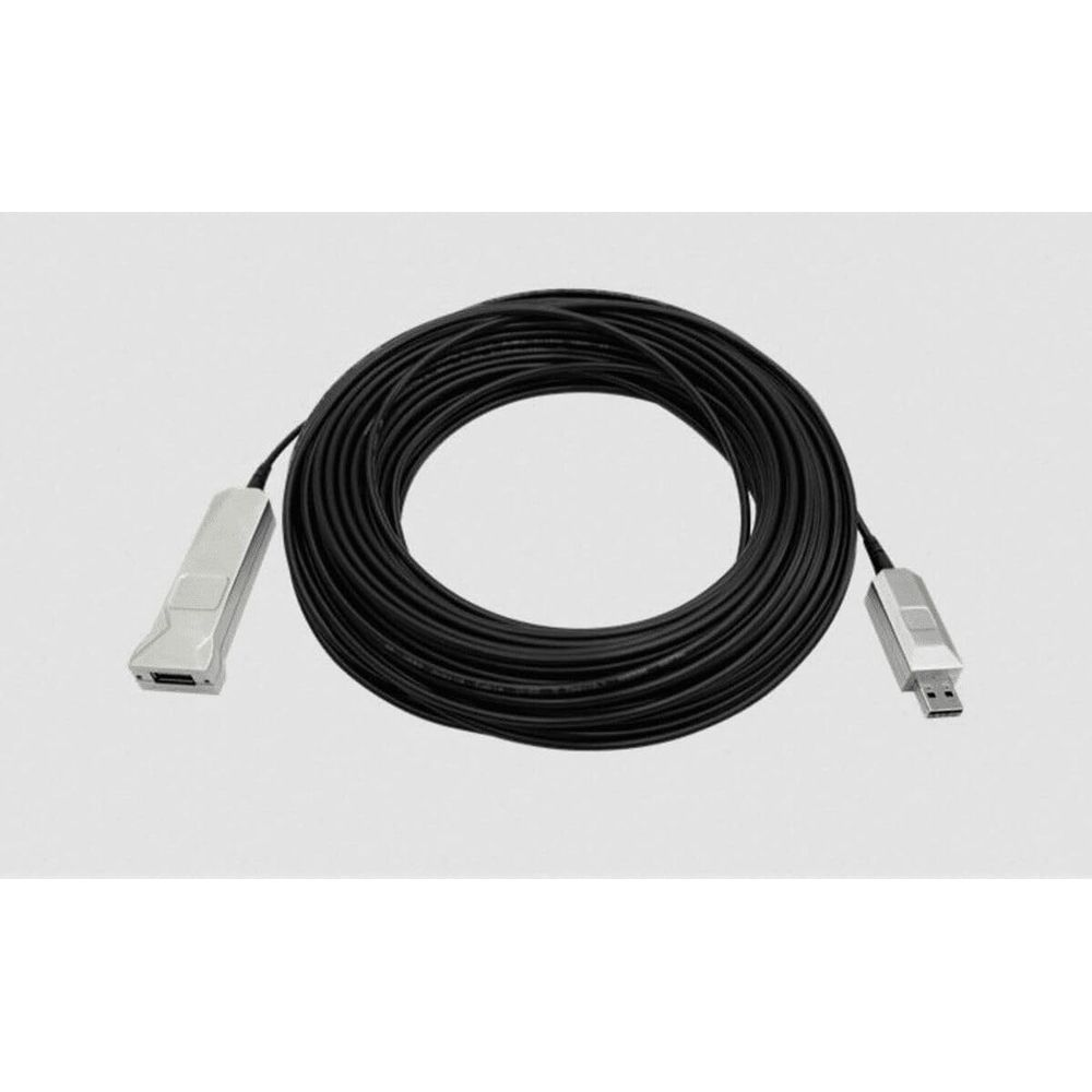 Zwarte kabel met USB en een andere connector, opgerold.