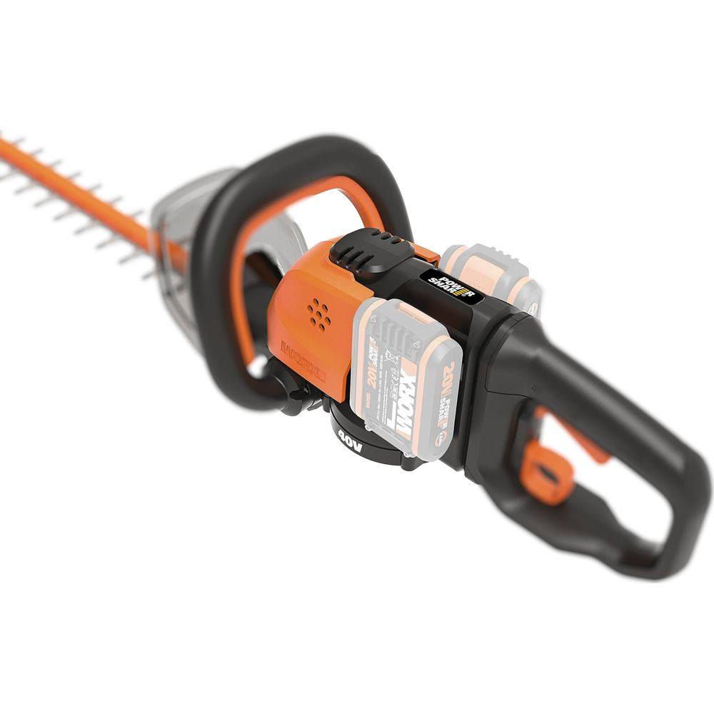 Eine orange-schwarze Heckenschere mit zwei 20-V-Akkus und einem 40-V-Aufdruck.
